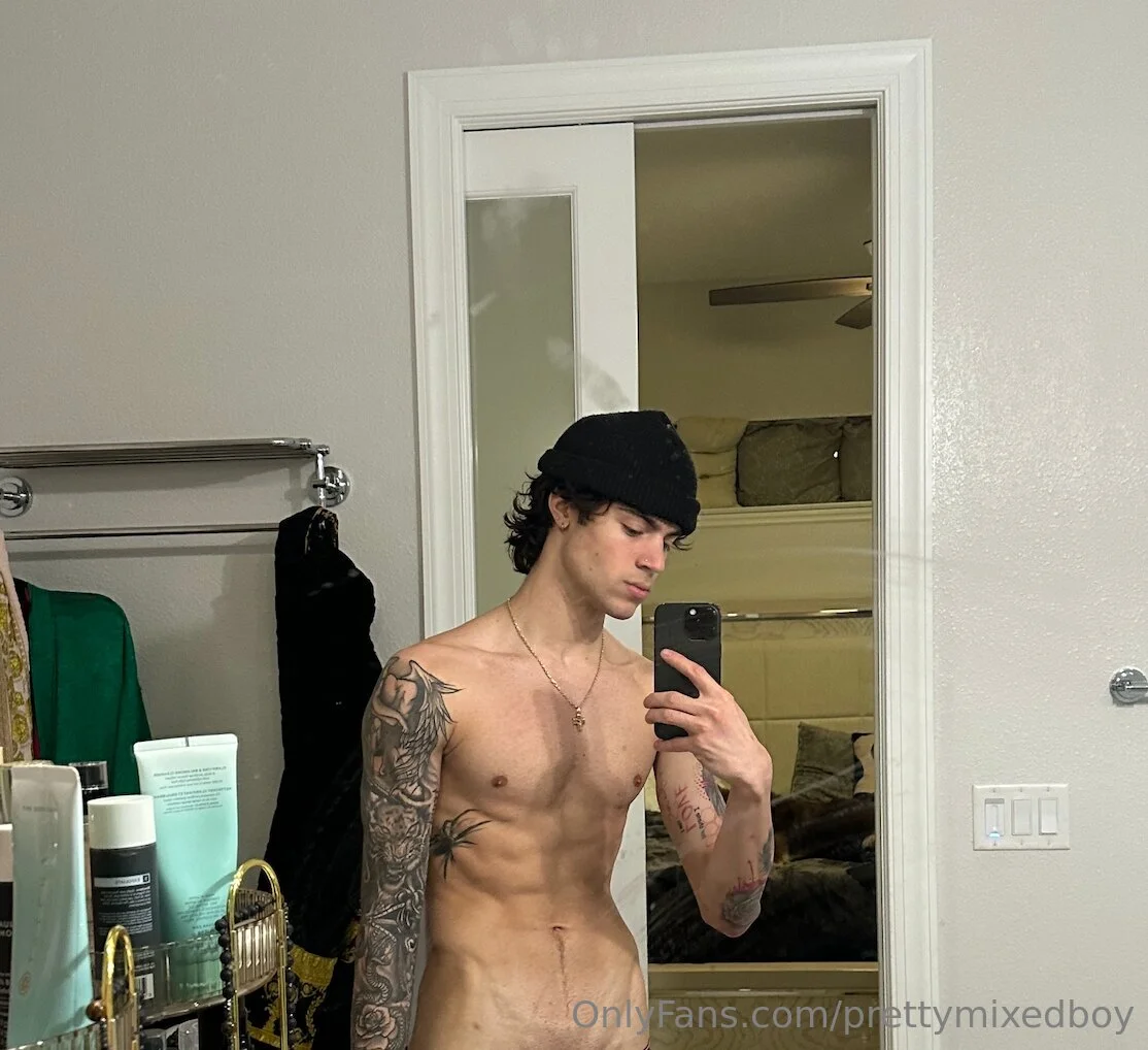 prettymixedboy