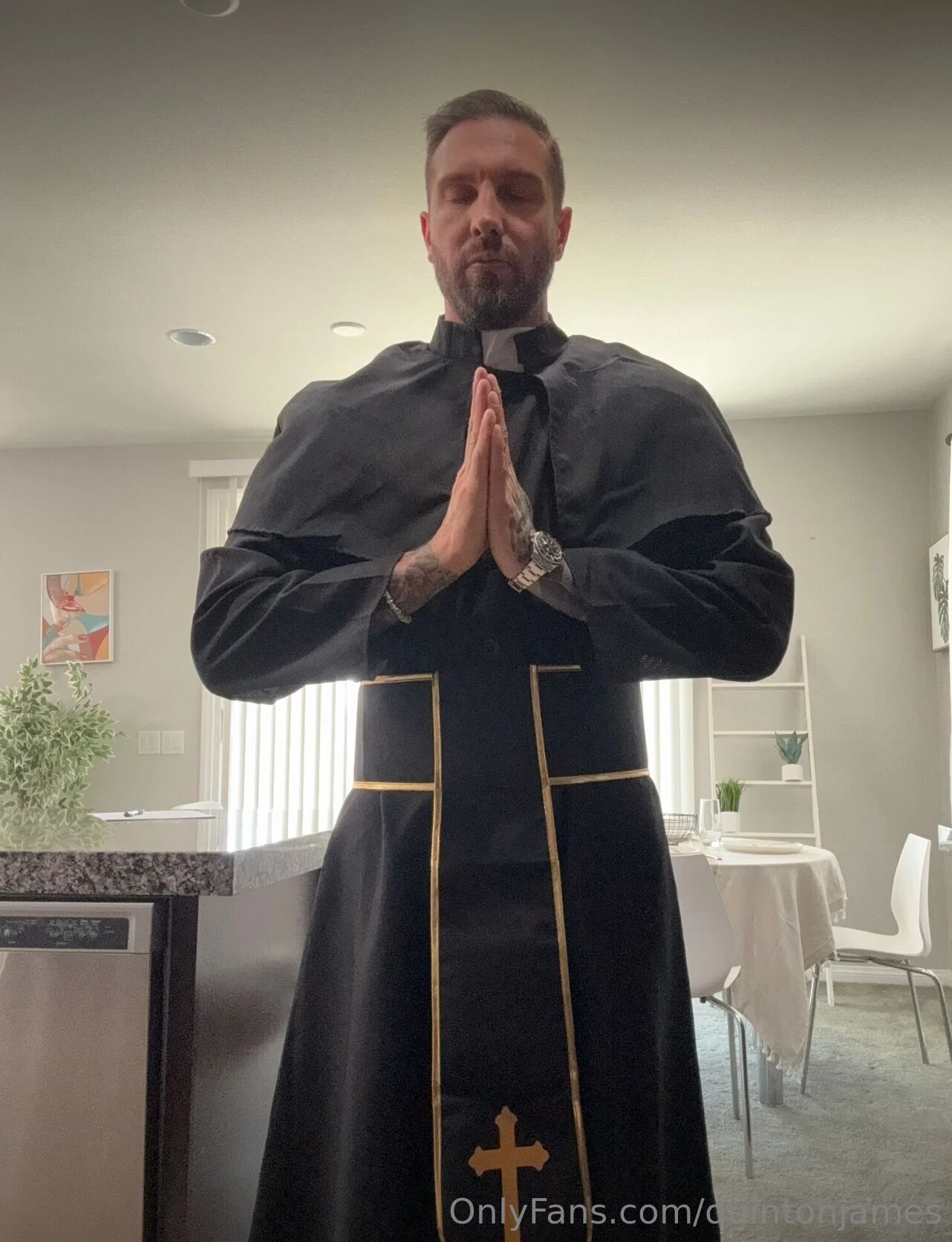 Quinton James XXX mom