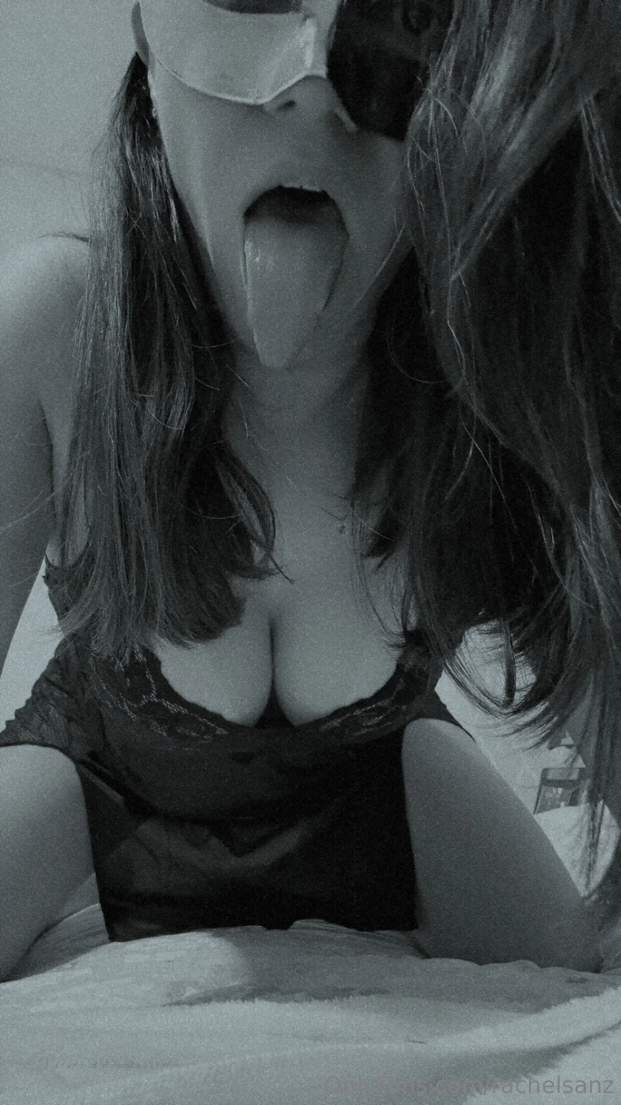 Latina100%❤️‍🔥 @rachelsanz tits