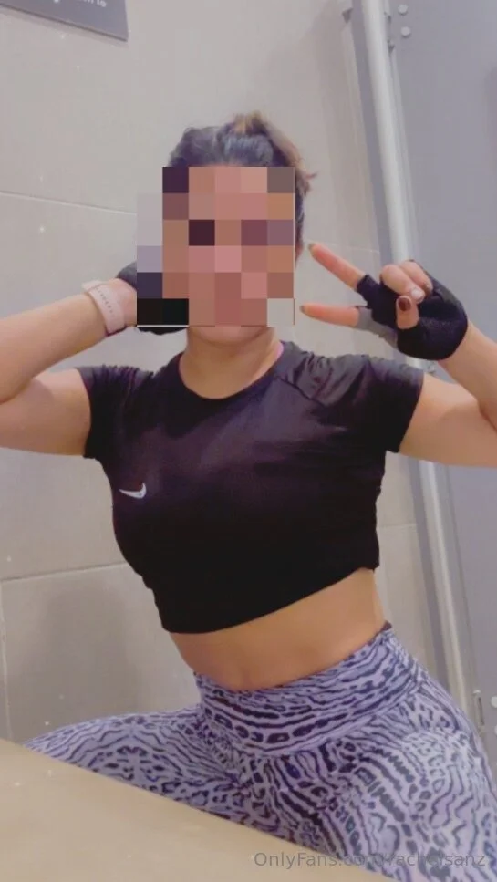 Gym time ! 🏋🏾‍♂️