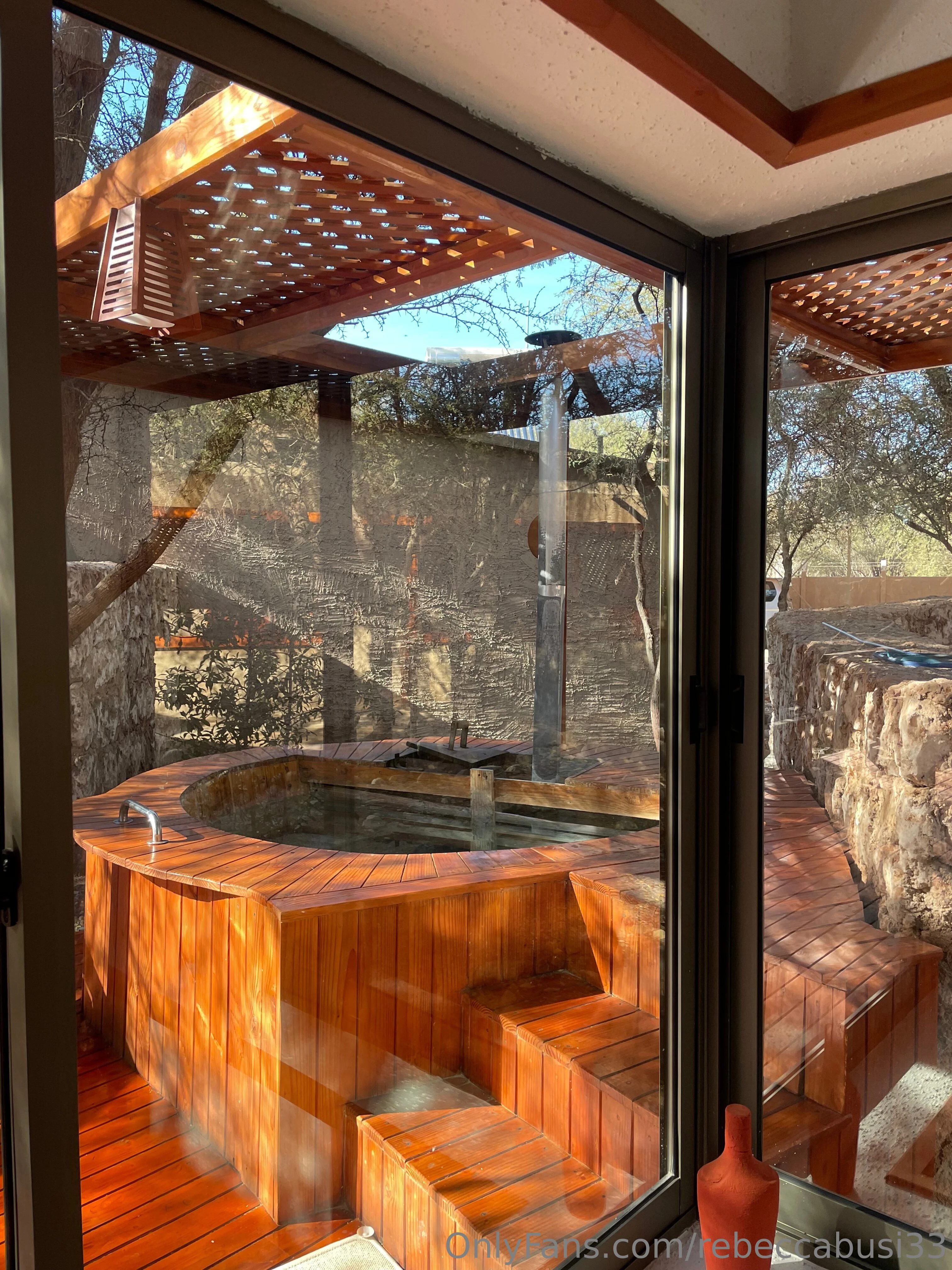 Rebecca @rebeccabusi33 american eagle shoot