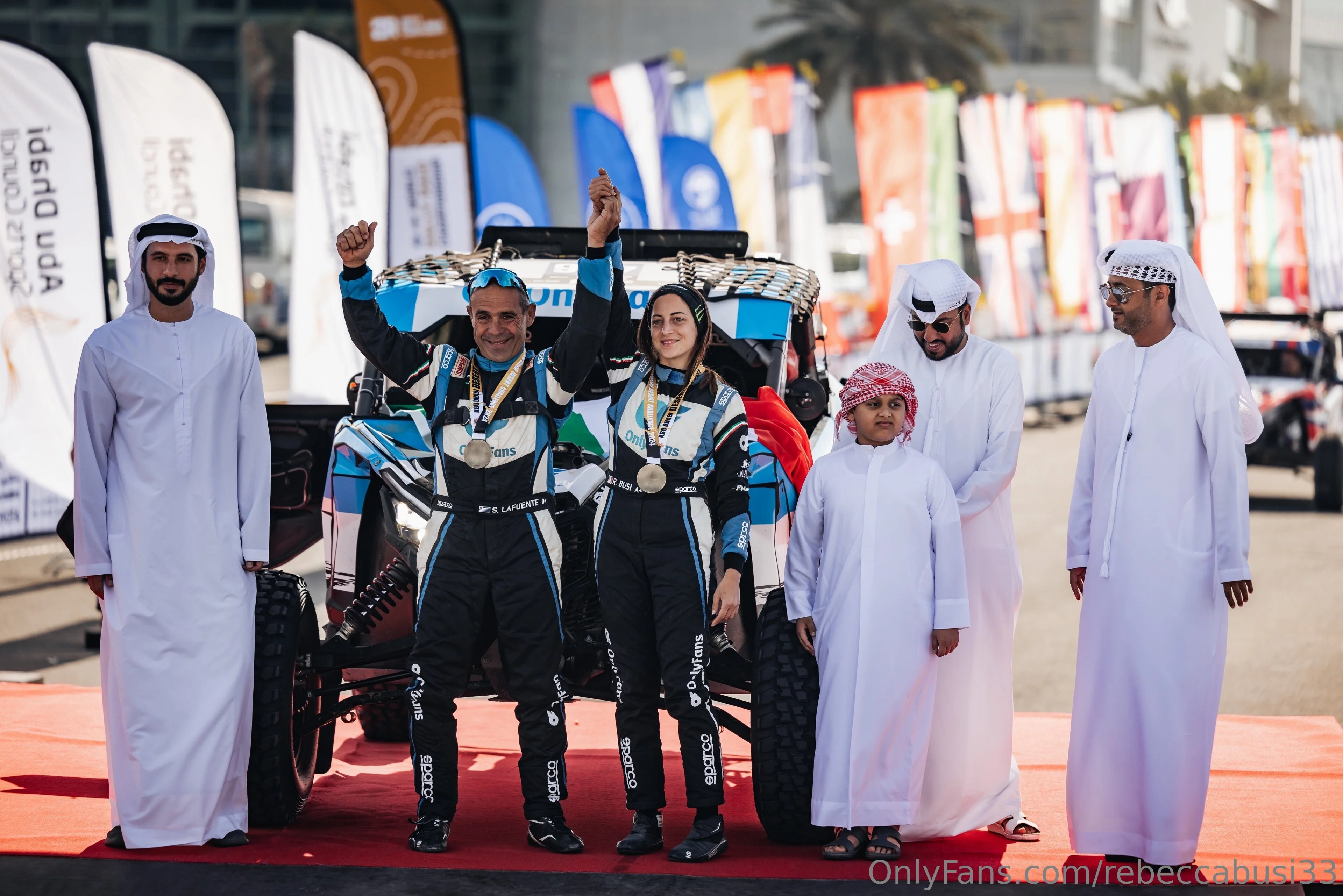 Rebecca @rebeccabusi33 naked white lotus