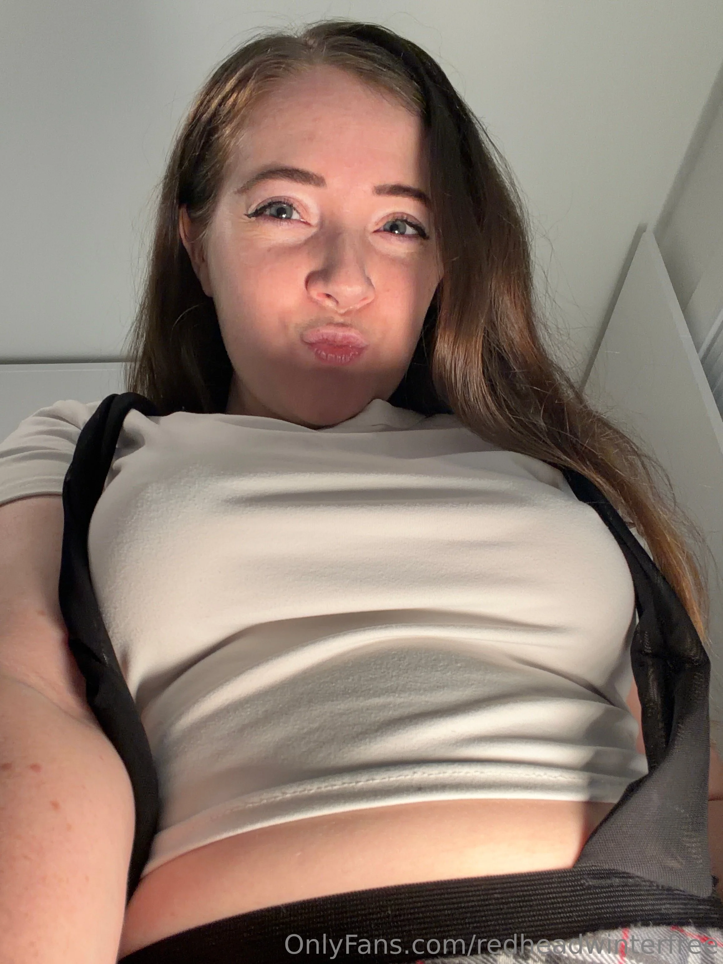 Redheadwinter FREE! actriz hot