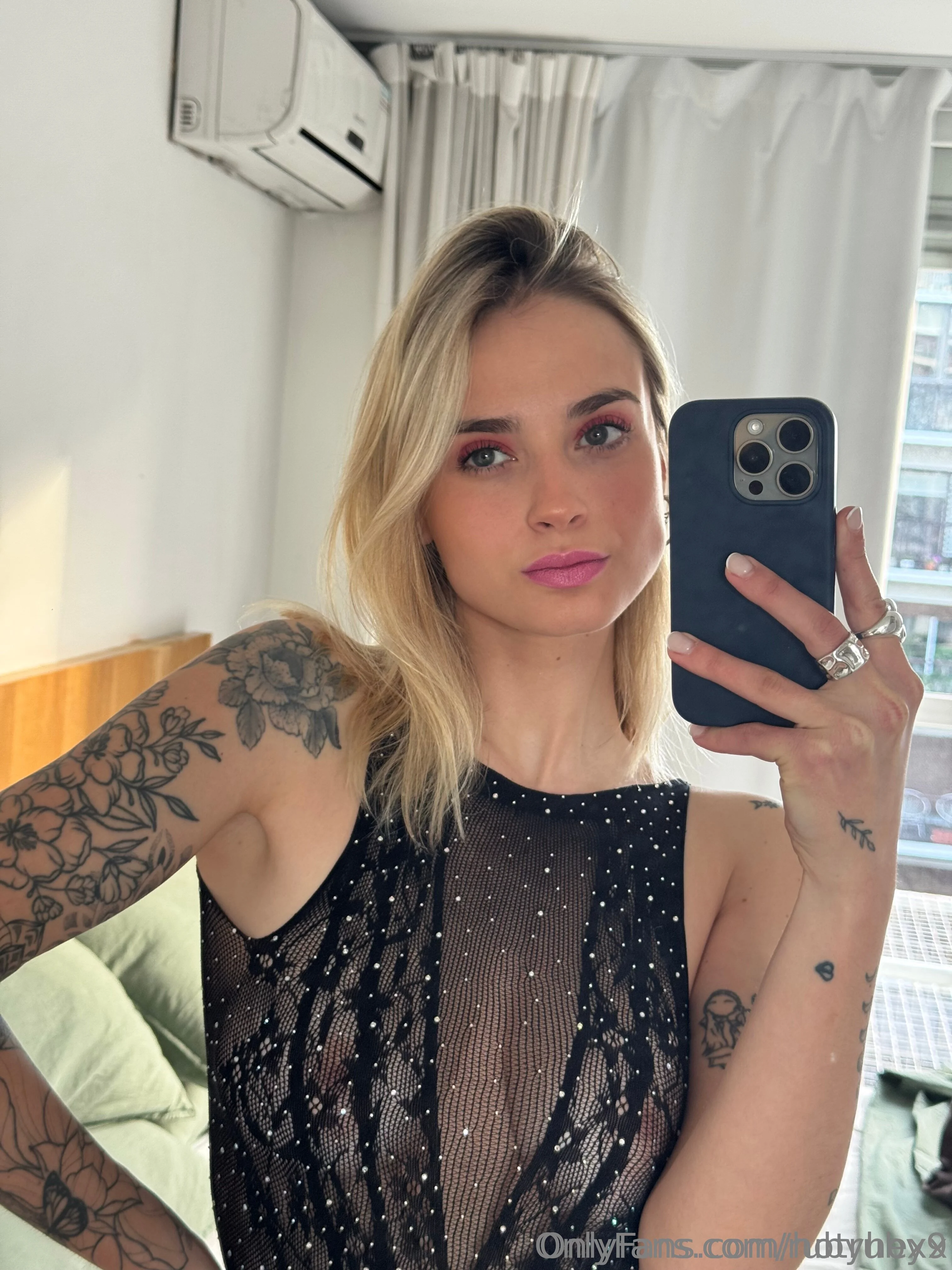 Ruby Hexx, Slim Brunette tattooed girl🖤 @rubyhexx nude leak