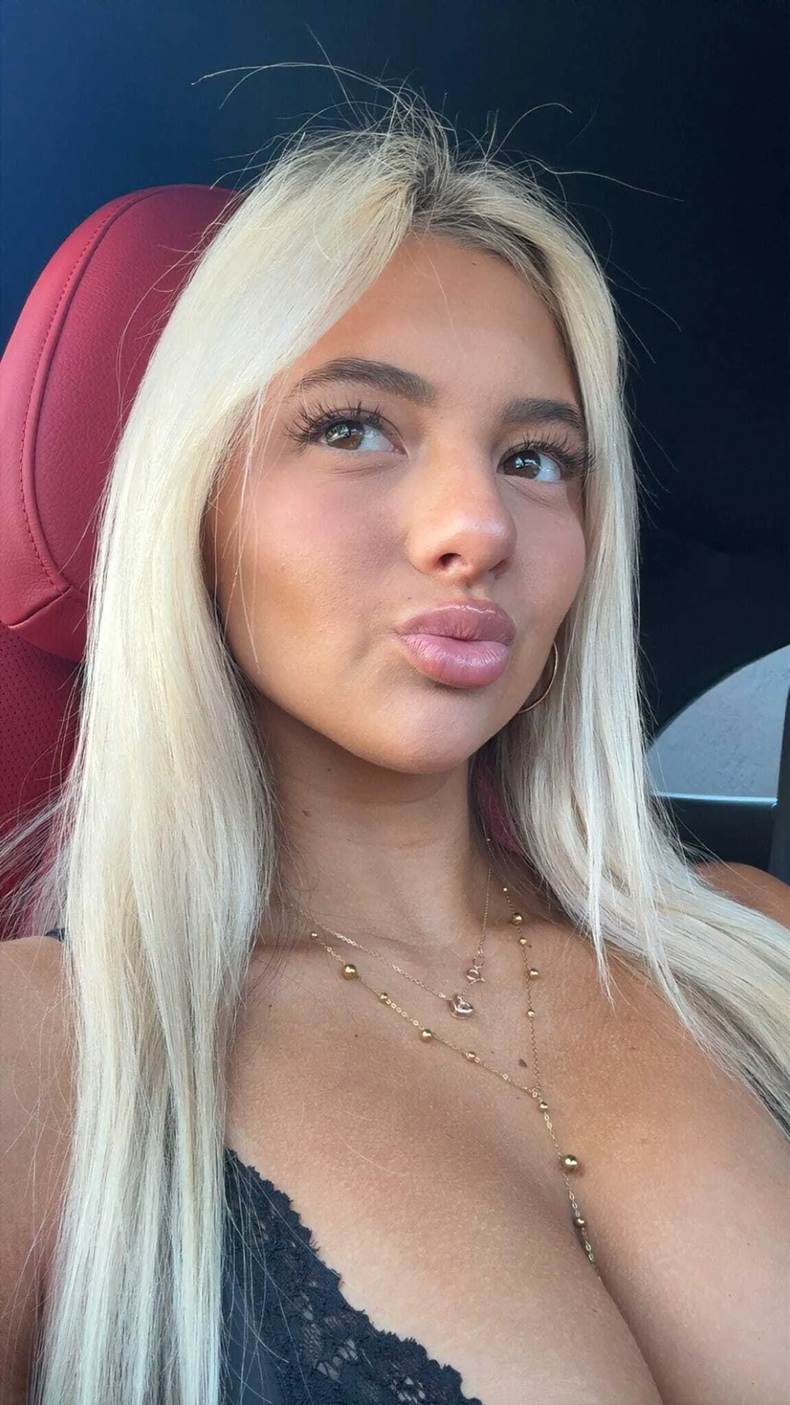 Rina nude Photo /  Porn - Photo #13