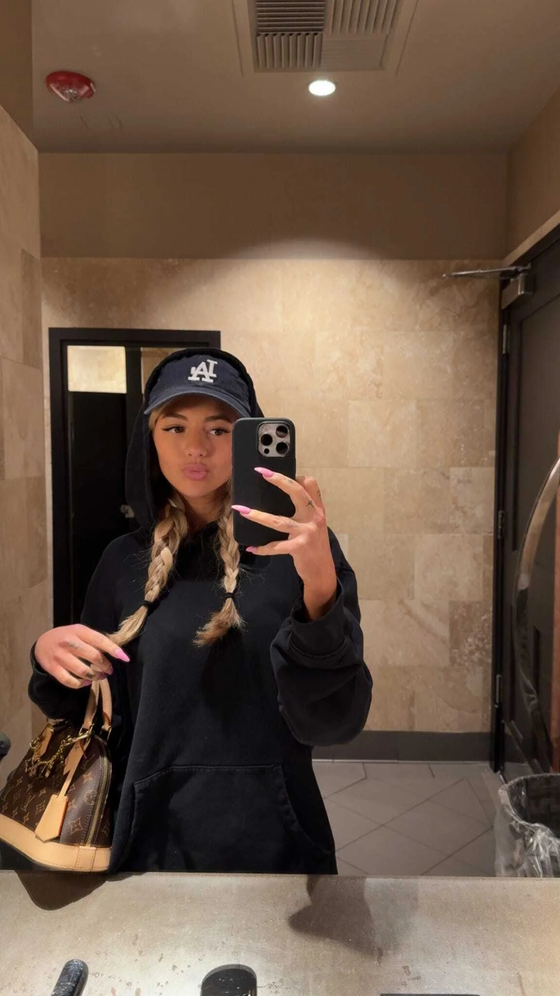 Rina @russianrinaa movies erotic