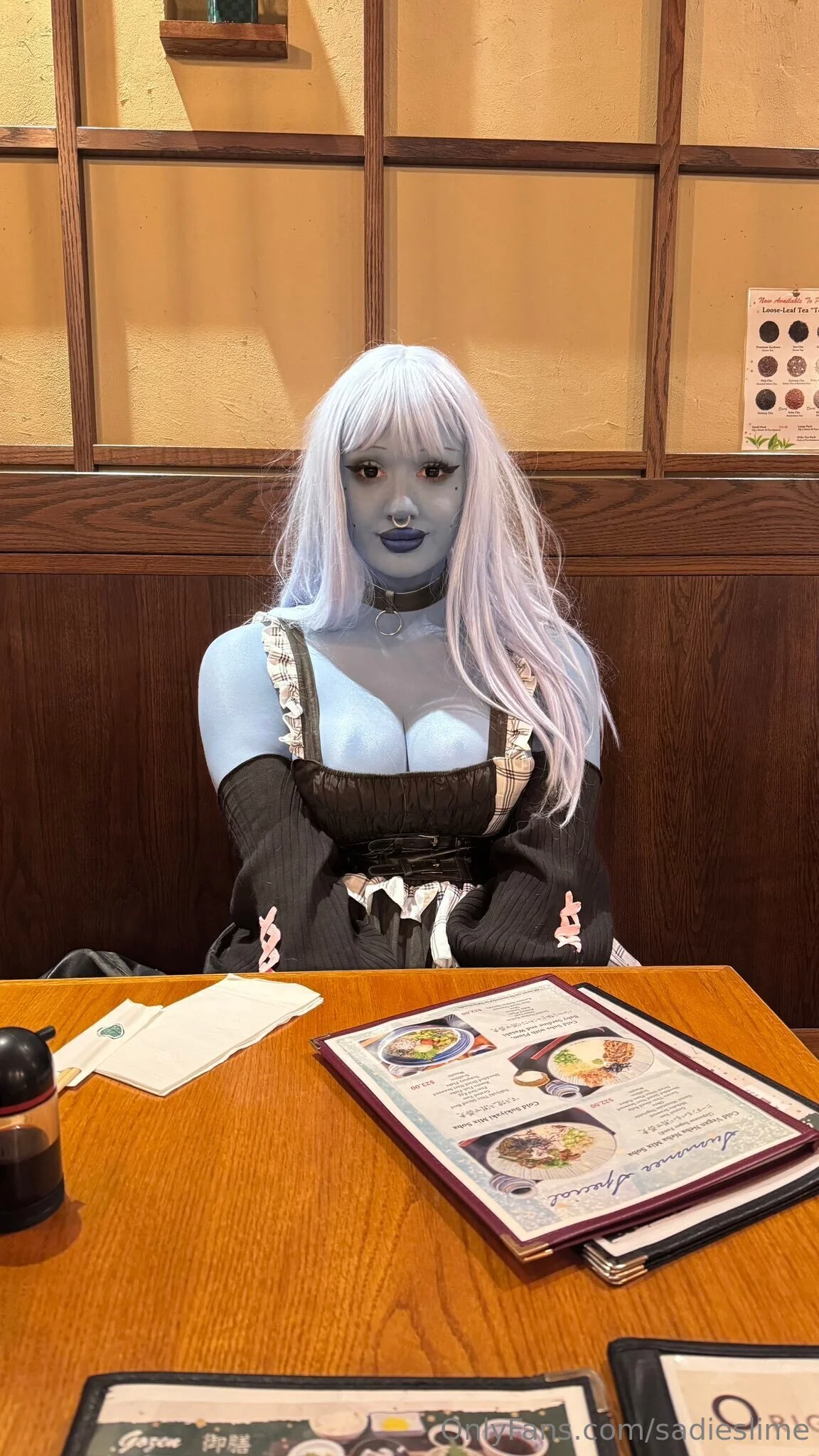 Order: BLUE sushi 😂