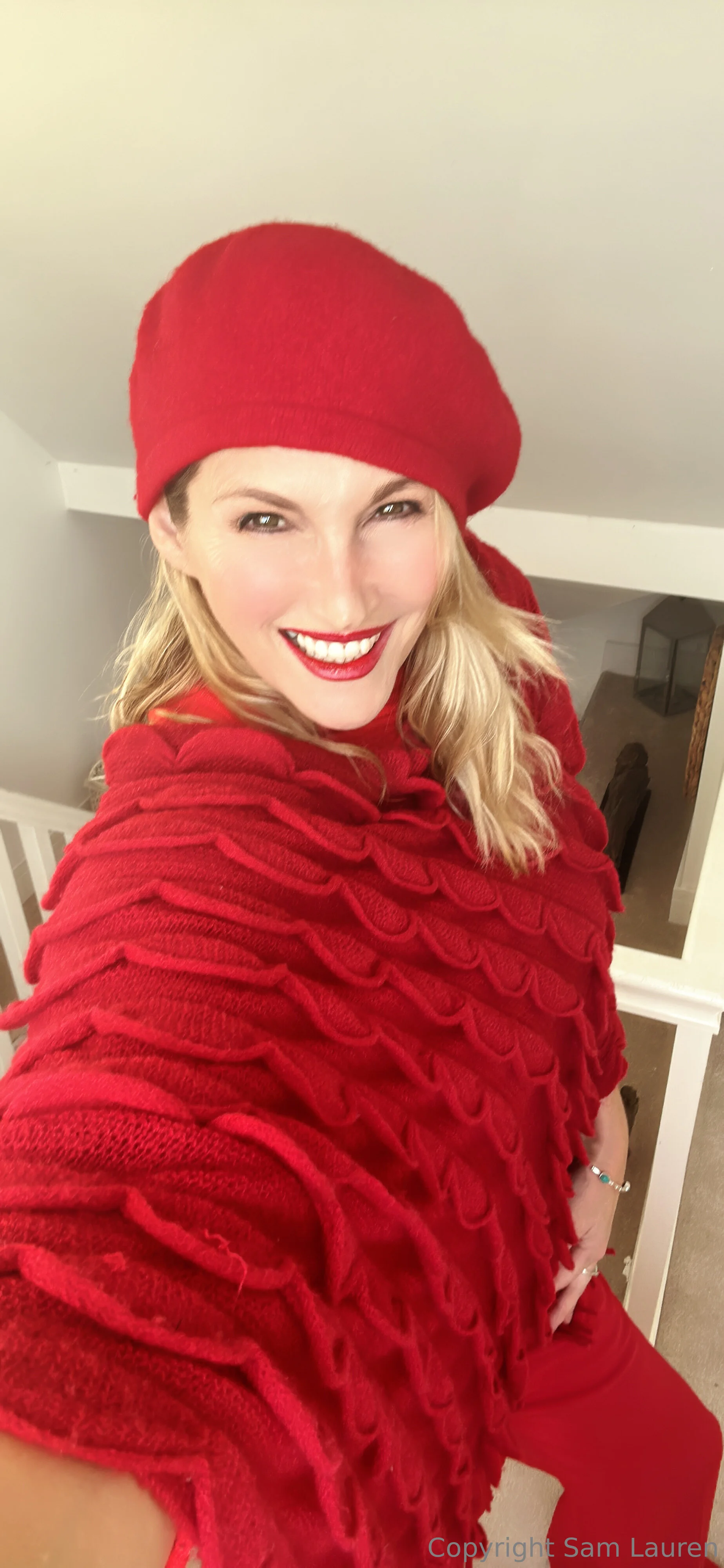 Making midlife sexy Non explicit account @samlaurenuk full