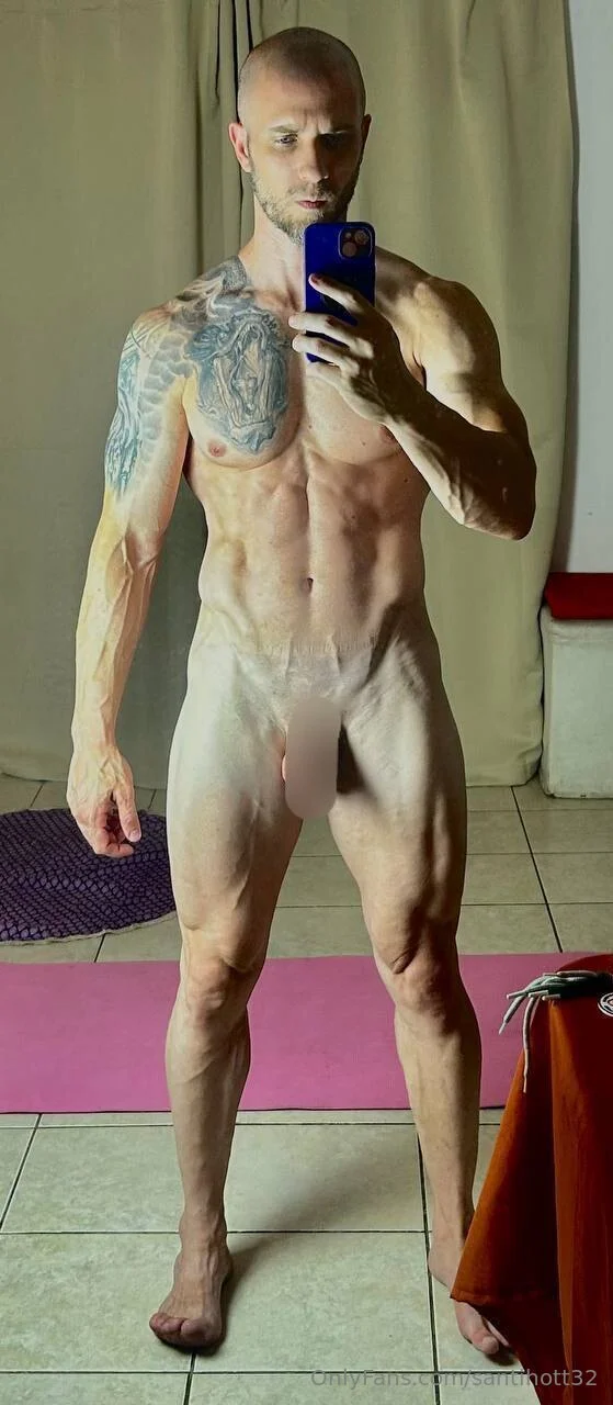 🔥SANTI🔥 @santihott32 why