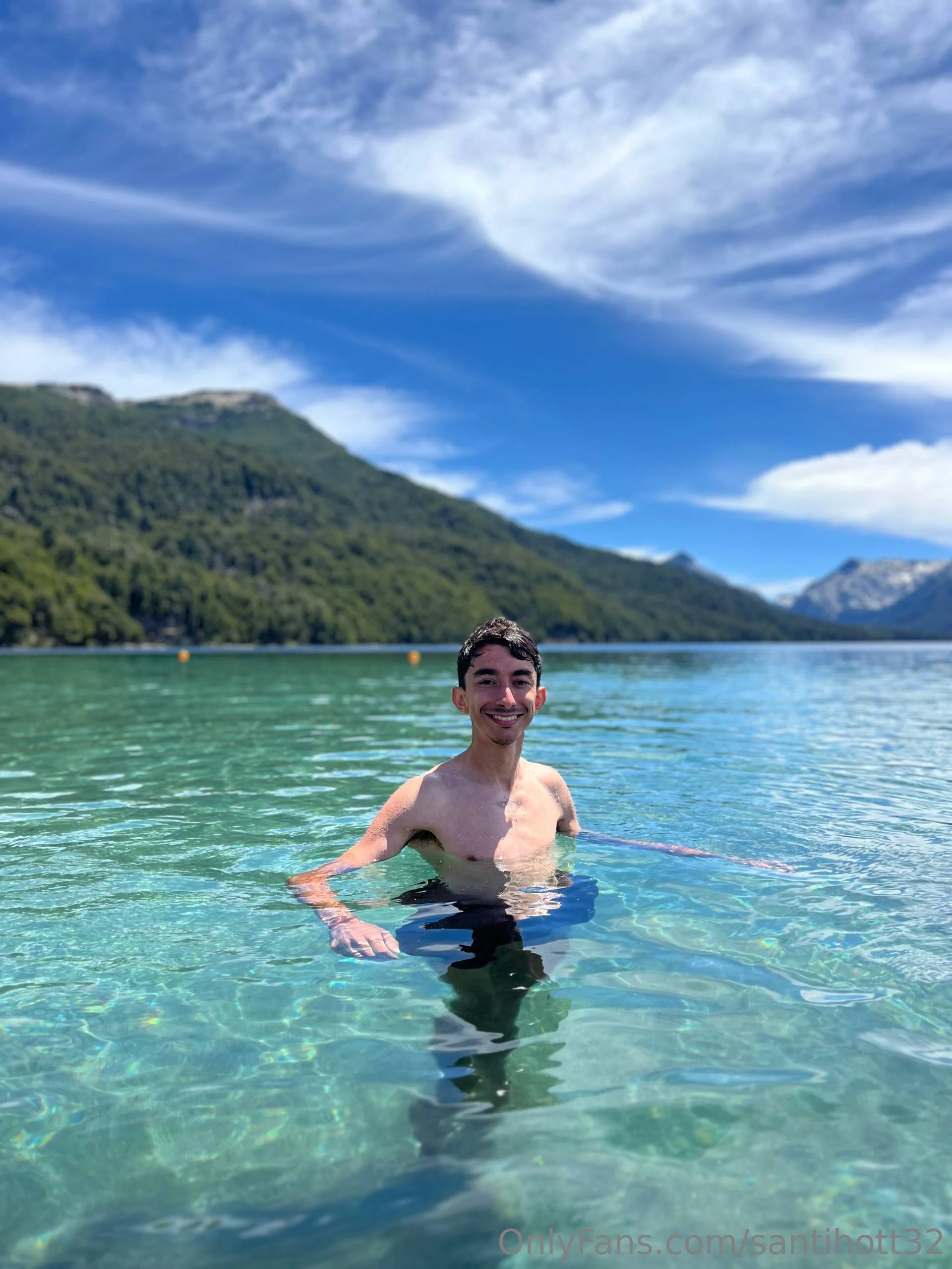 🔥SANTI🔥 @santihott32 pechos