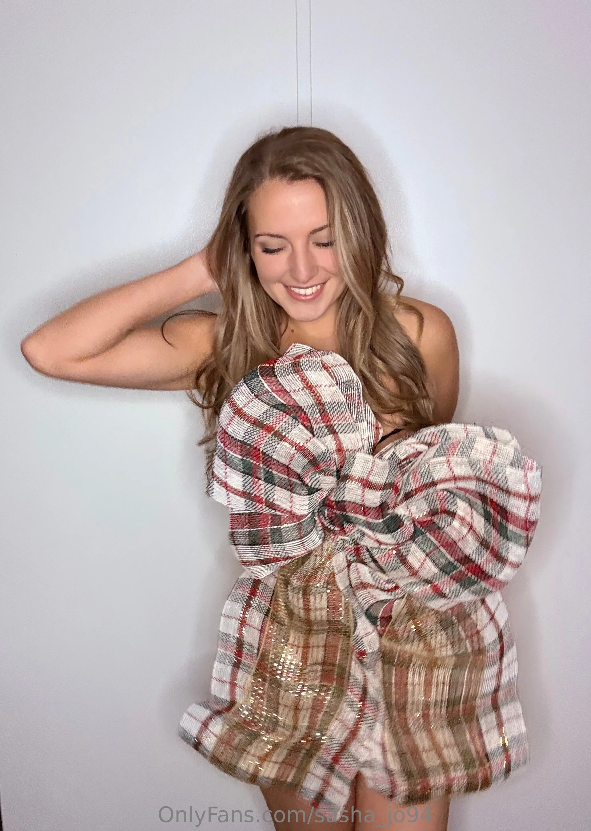 Sasha 💋🩵 @sasha_jo94 movie anyone but you