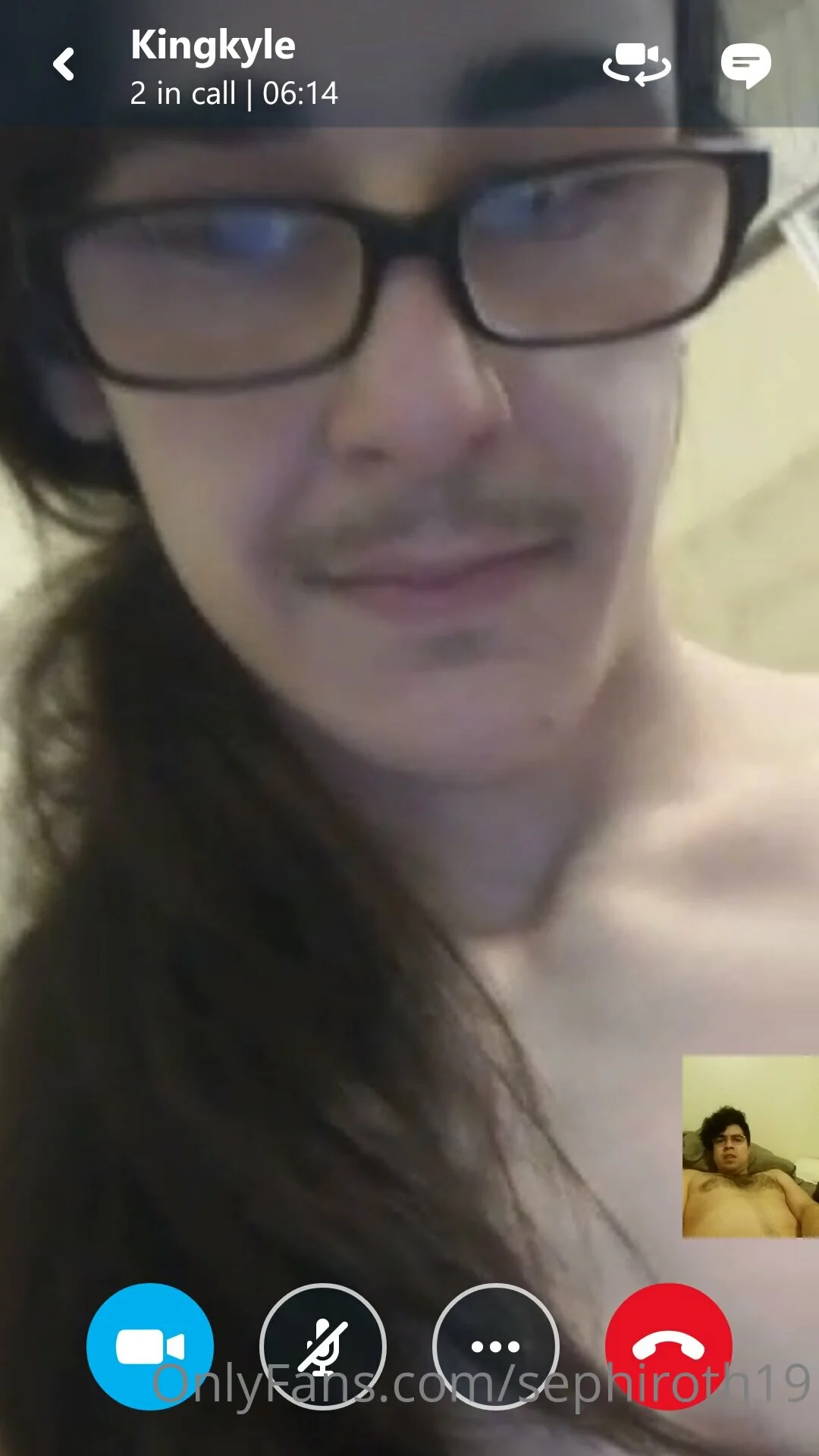 anthony martinez @sephiroth19 bra sizs