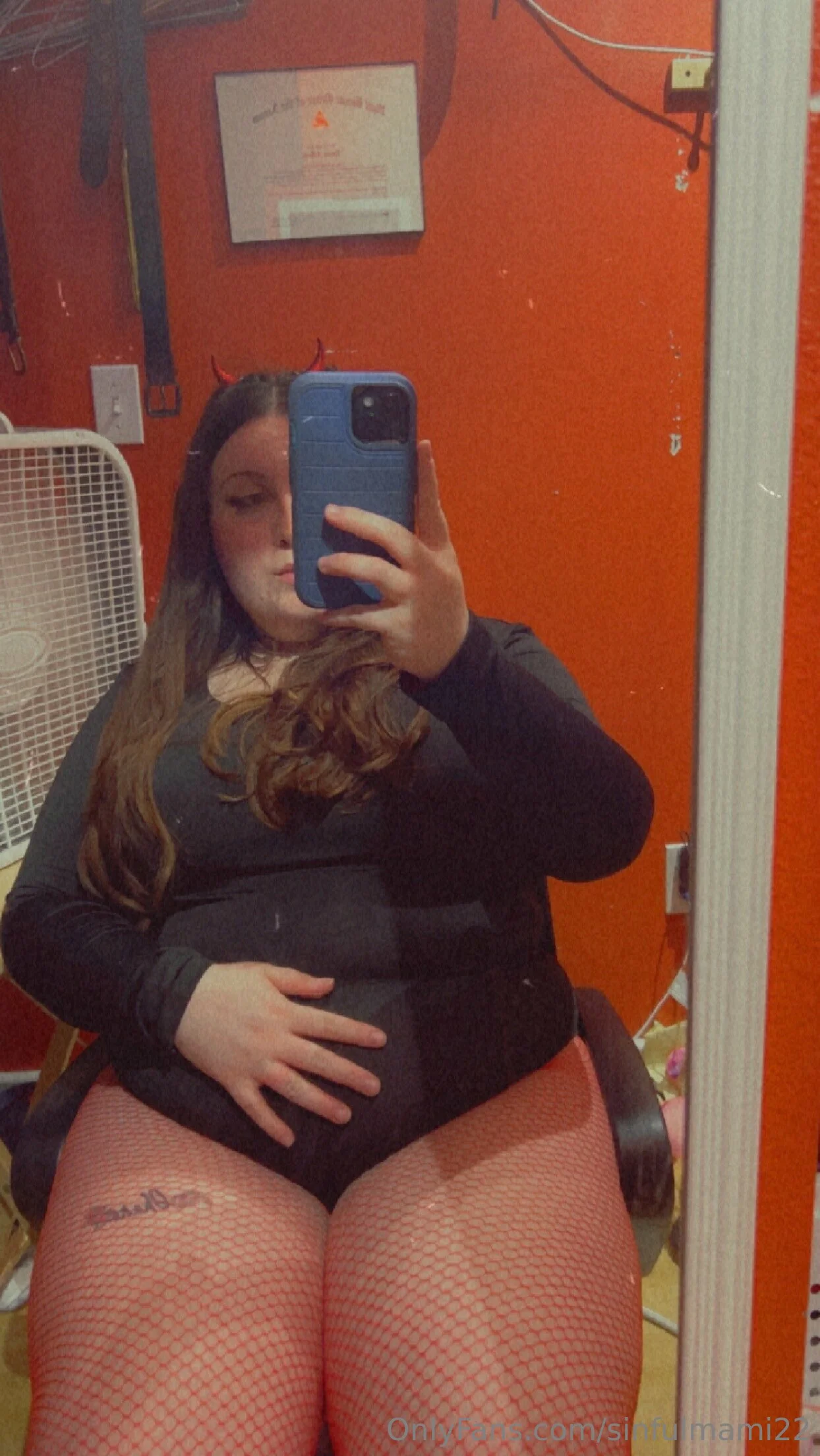 Raven @sinfulmami22 wet suit