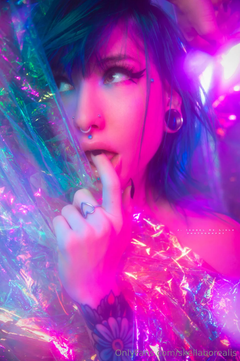 Skella Borealis @skellaborealis step daughter