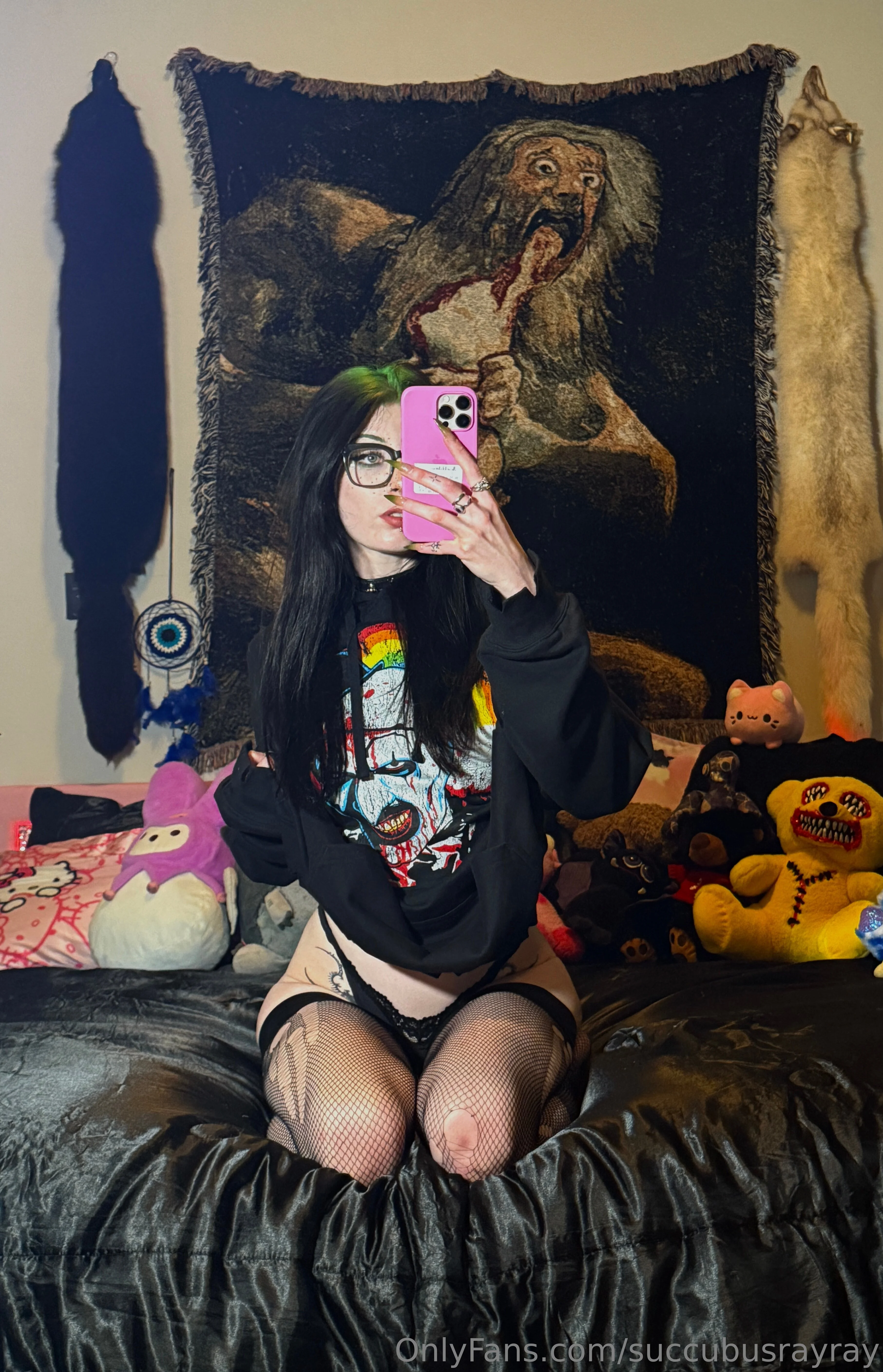 🖤😈 Ray 😈🖤 @succubusrayray beach nip slip