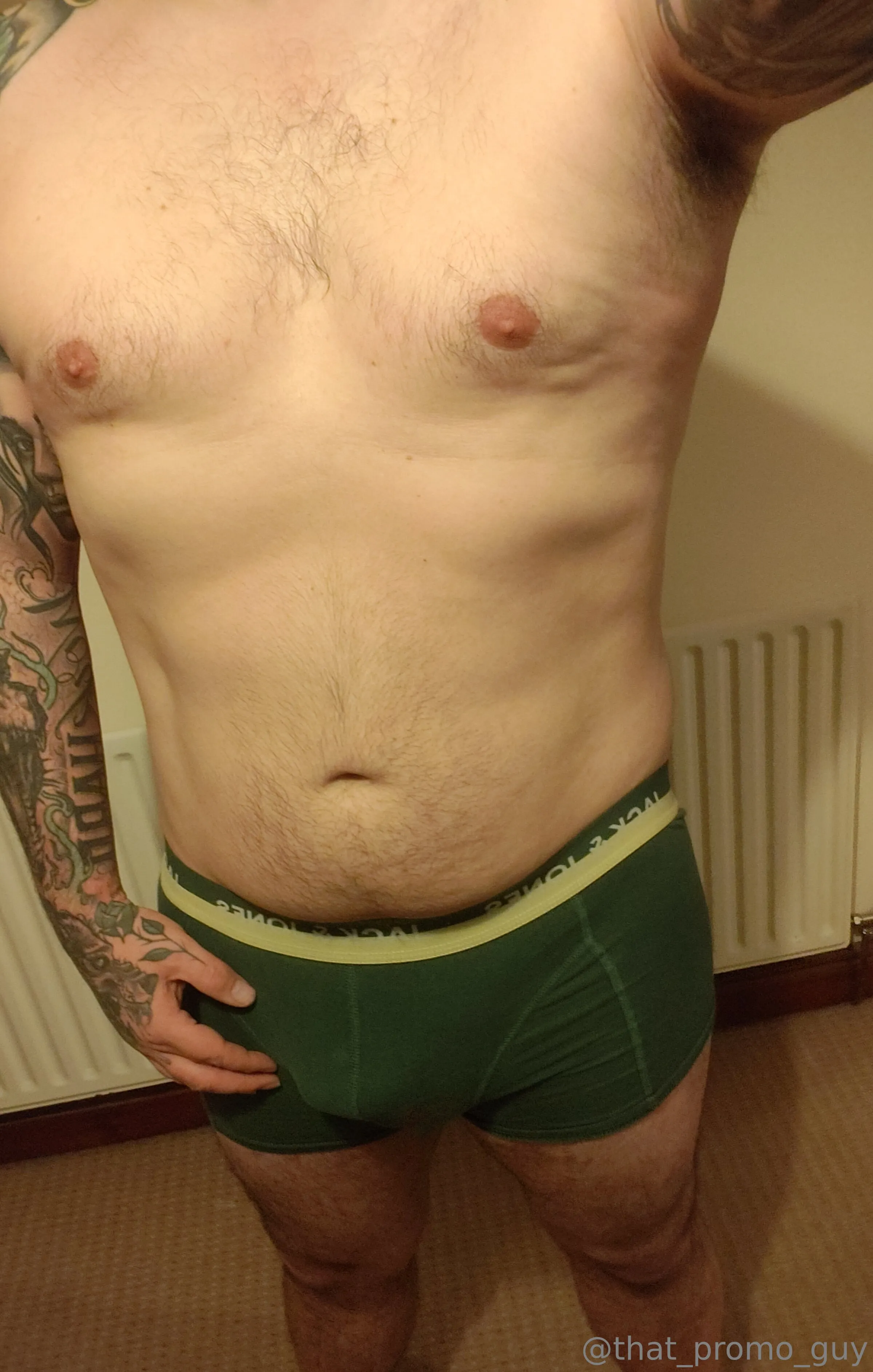 𝕋𝕙𝕒𝕥 ℙ𝕣𝕠𝕞𝕠 𝔾𝕦𝕪 @that_promo_guy desnuda