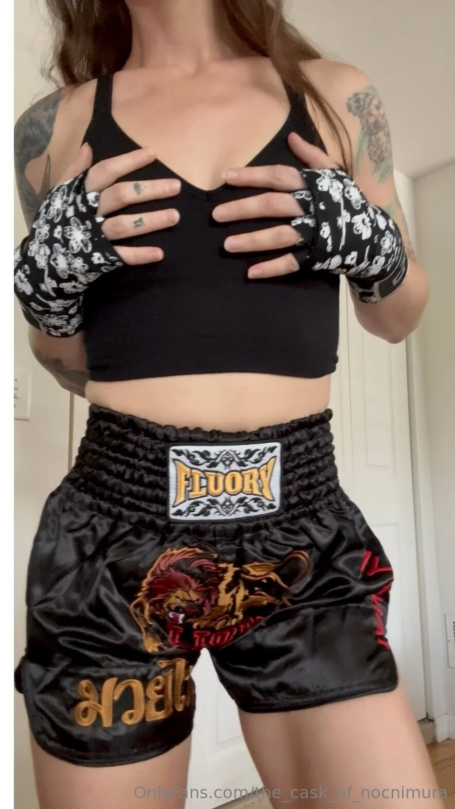 the cask of noční můra @the_cask_of_nocnimura travis kelce