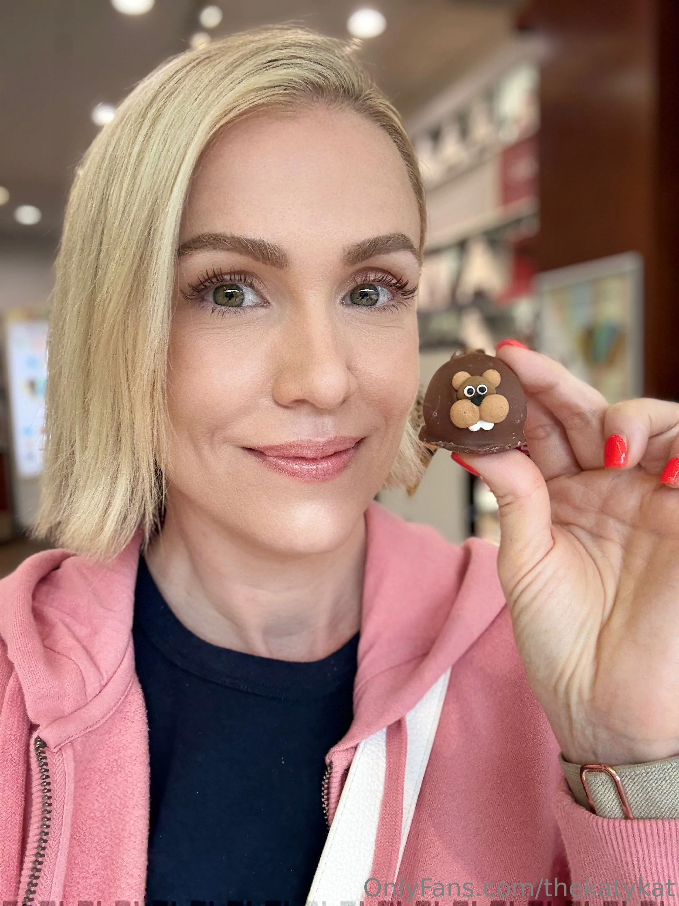 🍀🍀 Katy Kat 🍀🍀 @thekatykat tonight