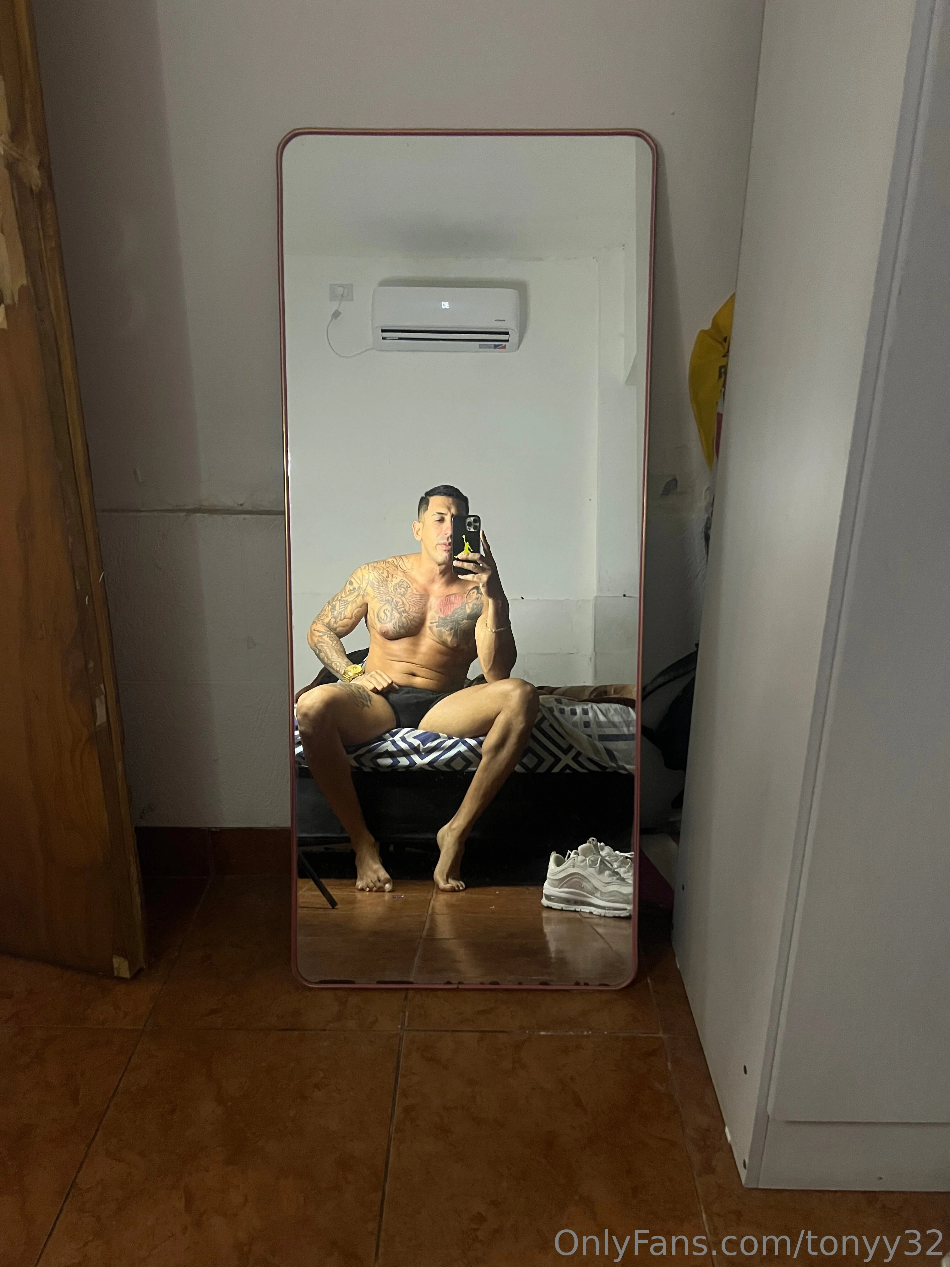 🤤MONTANA😈 @tonyy32 british gq