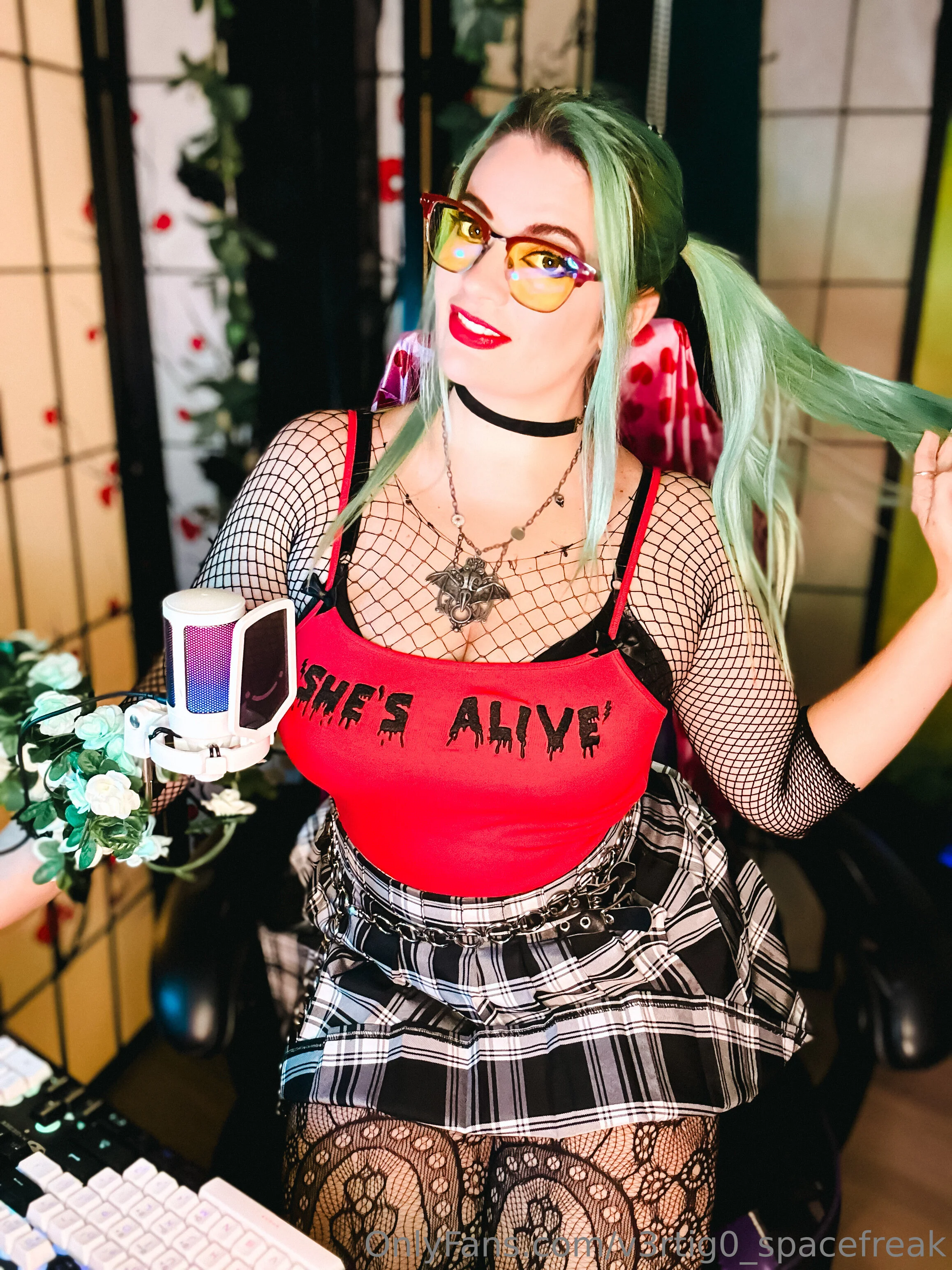 Vertigo 🖤✨️ @v3rtig0_spacefreak properties