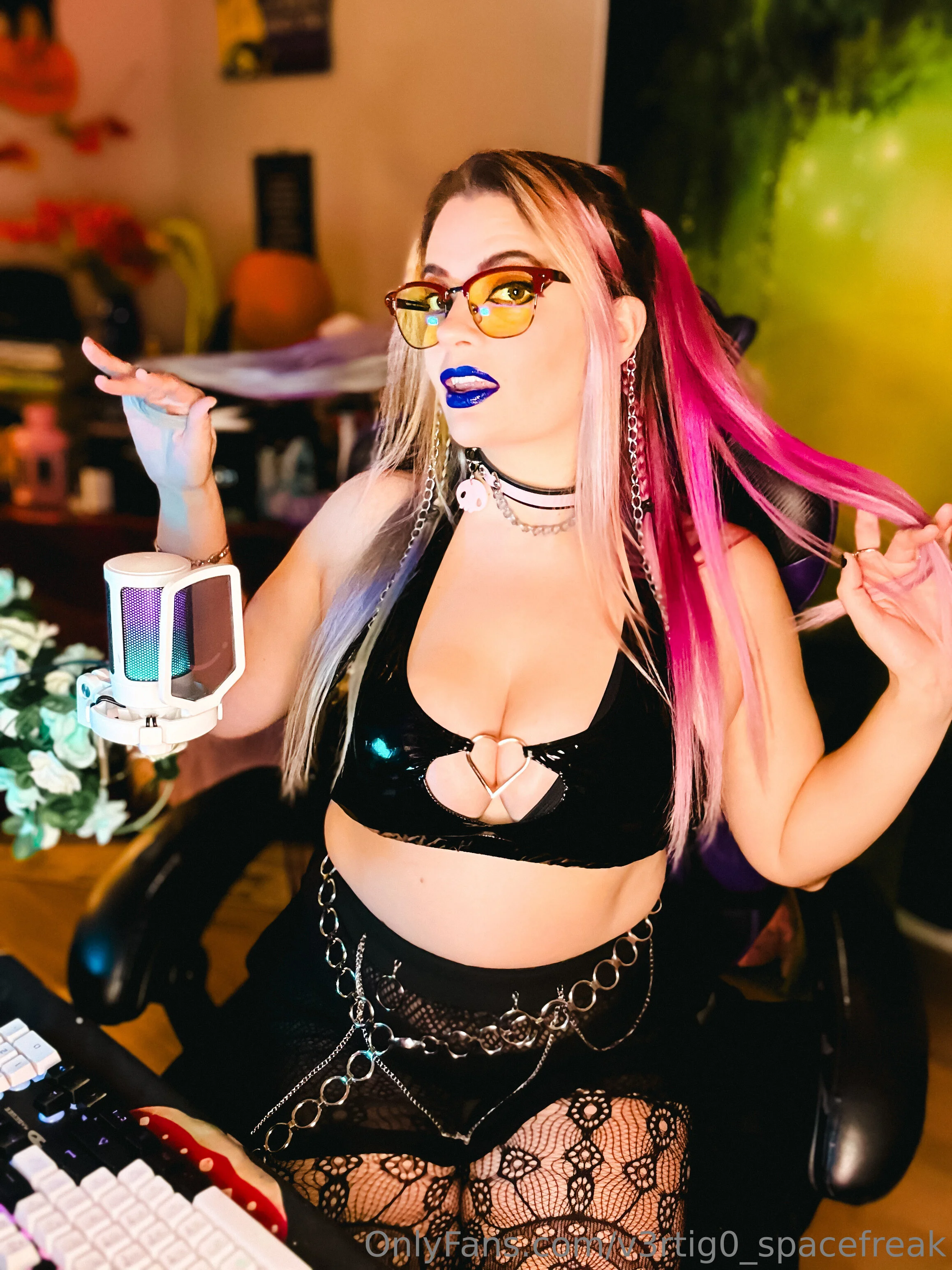 Vertigo 🖤✨️ @v3rtig0_spacefreak nude europhia