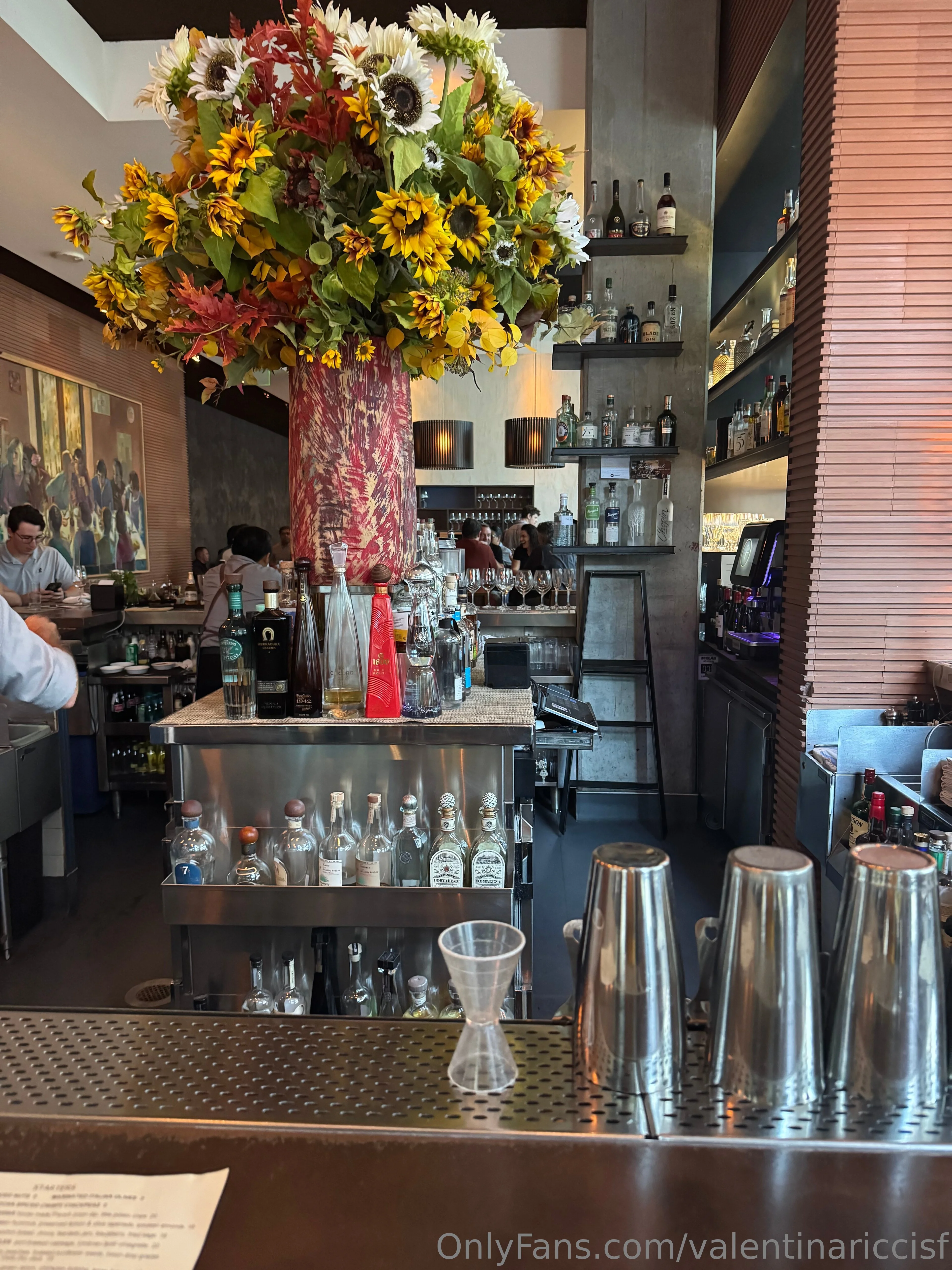 Valentina Ricci | SF @valentinariccisf in dad thinks im mom