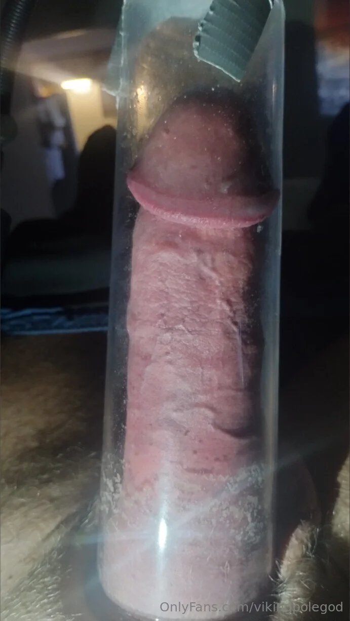 Thor X @vikingpolegod why are people mad about commercial