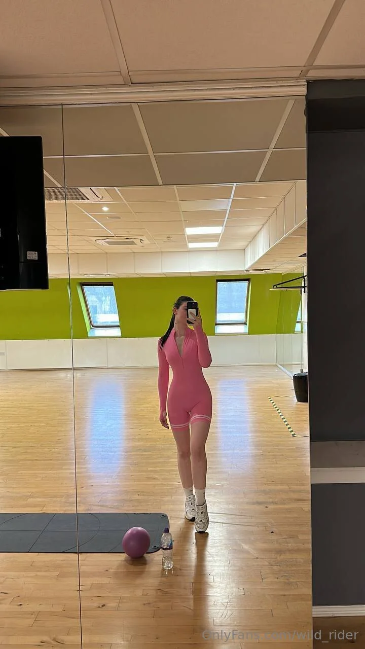 Milana ❄️ Christmas mood ☃️🎄 deandre hopkins