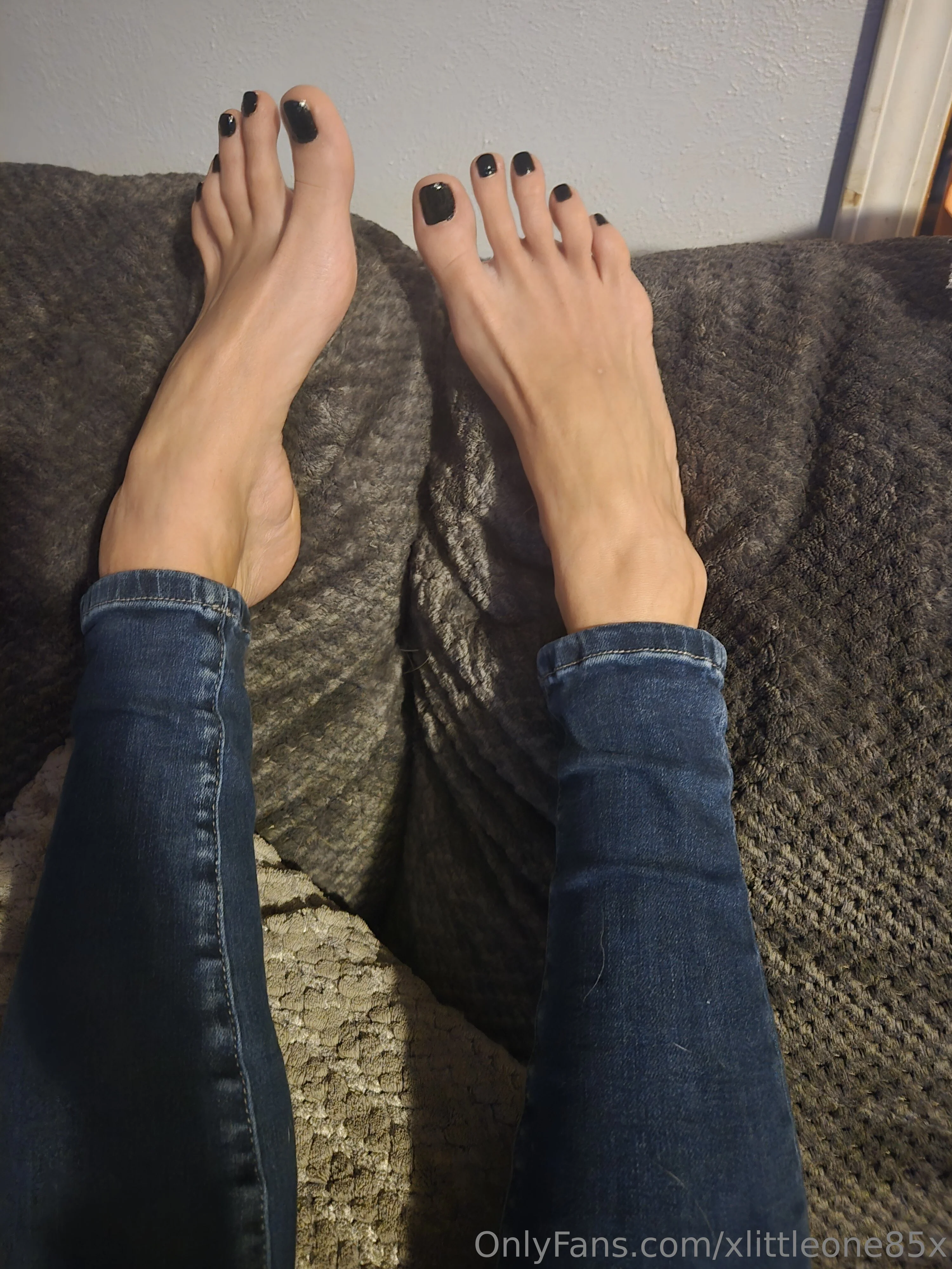 Xlittleone85x @xlittleone85x young