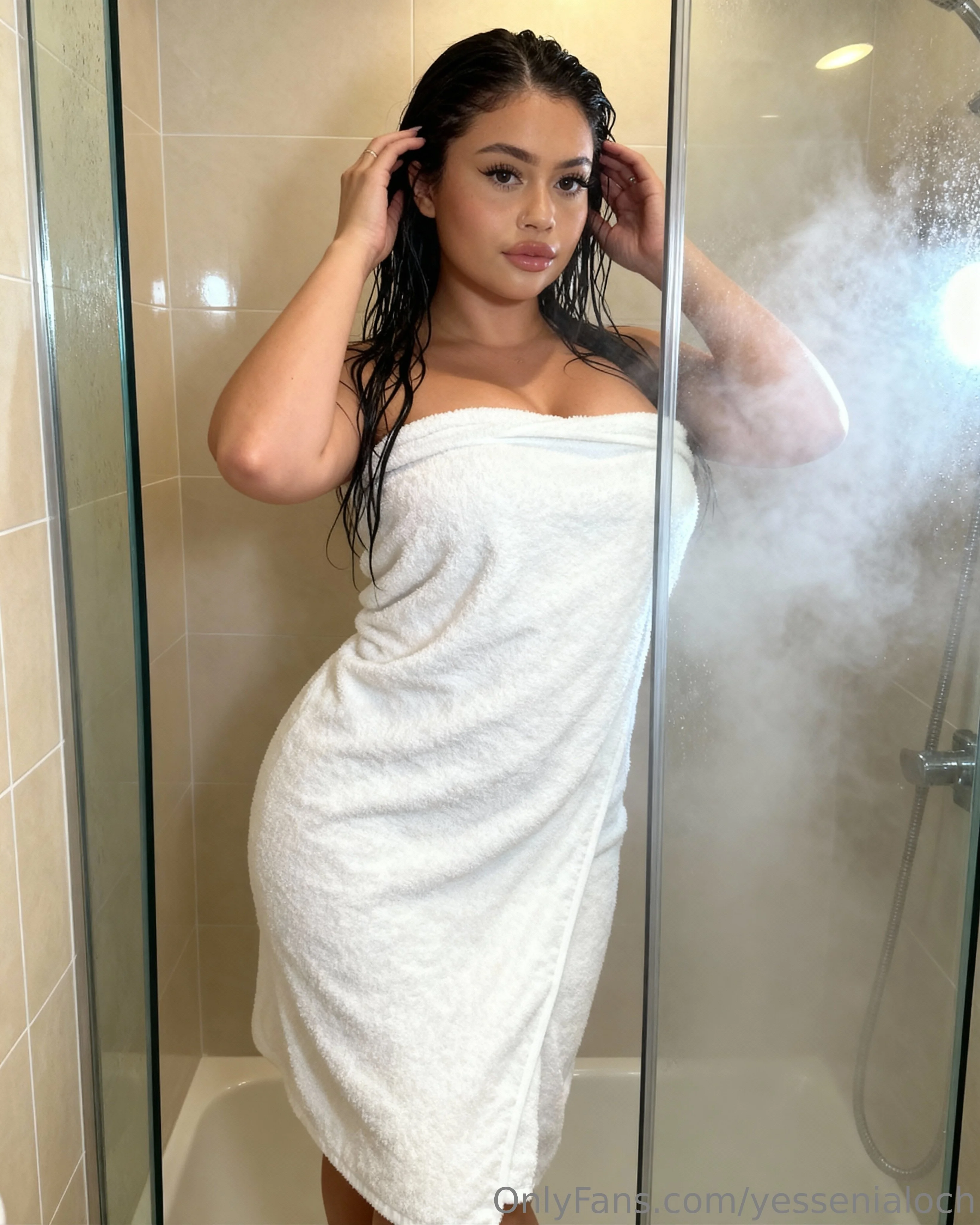 Yessenia loch @yessenialoch onlyfans angie