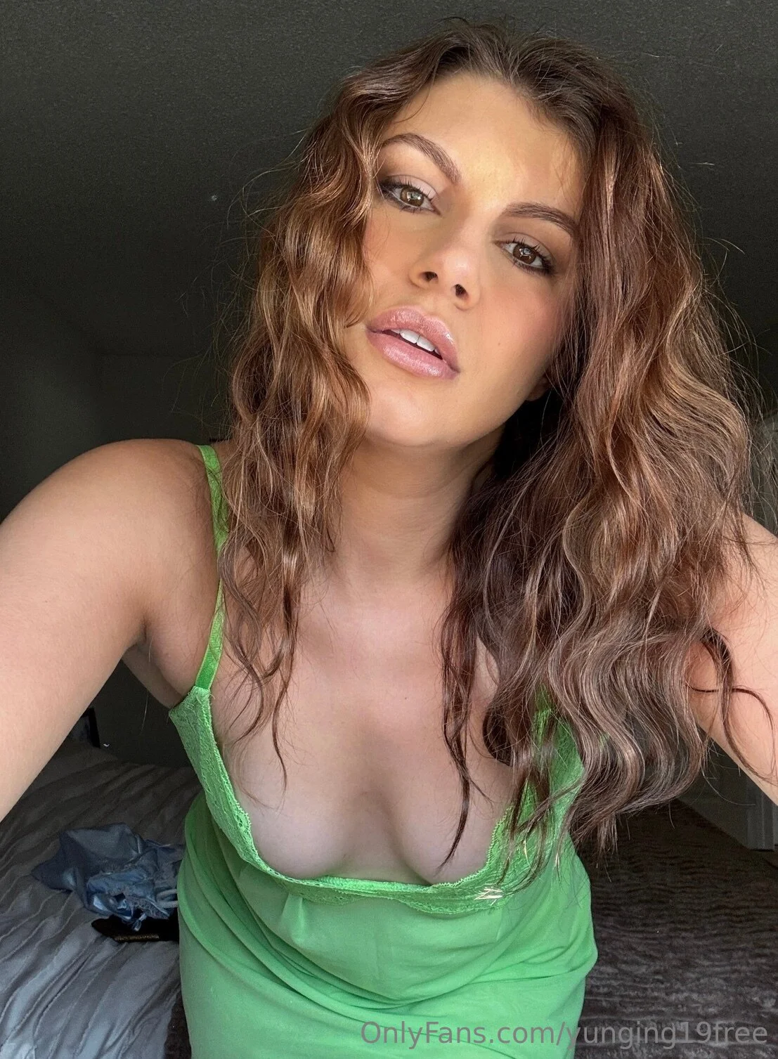 Ashley Elizabeth FREE @yunging19free good jean