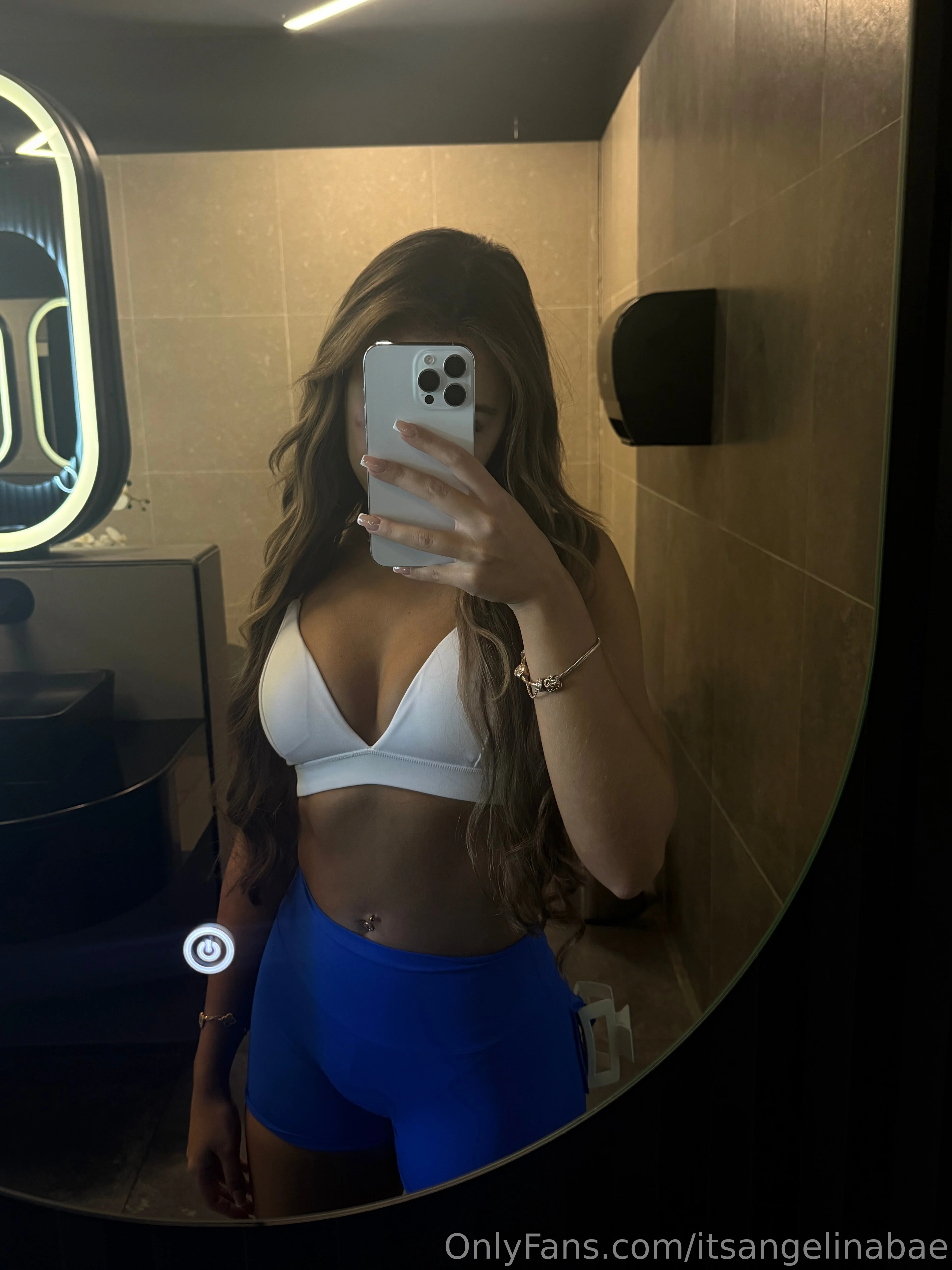 Angelina 💕 @itsangelinabae deep fake