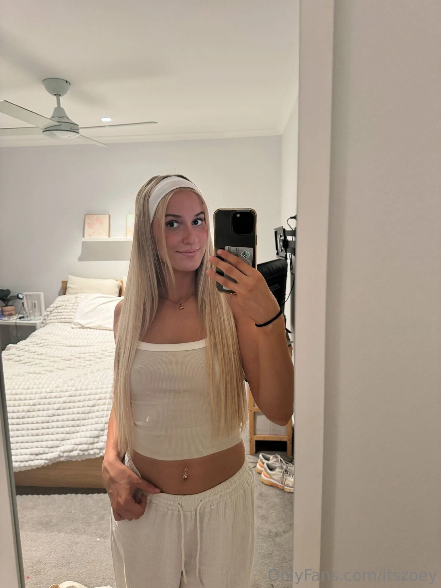 Zoey @itszoey onlyfans erome