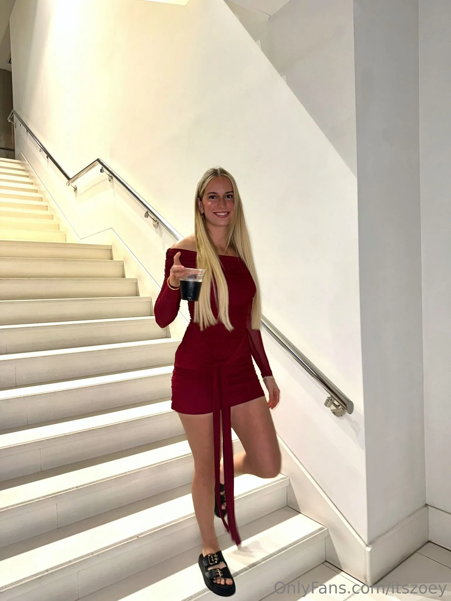 Zoey @itszoey midget onlyfans