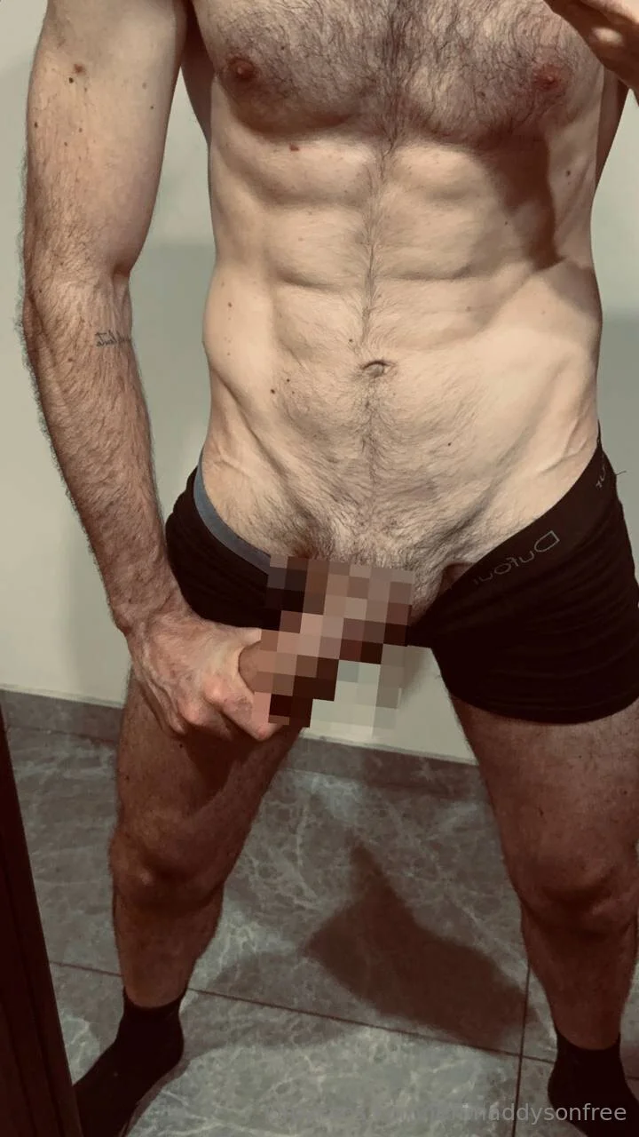 🍌Jeff Maddyson🍌 @jeffmaddysonfree giorgio armani