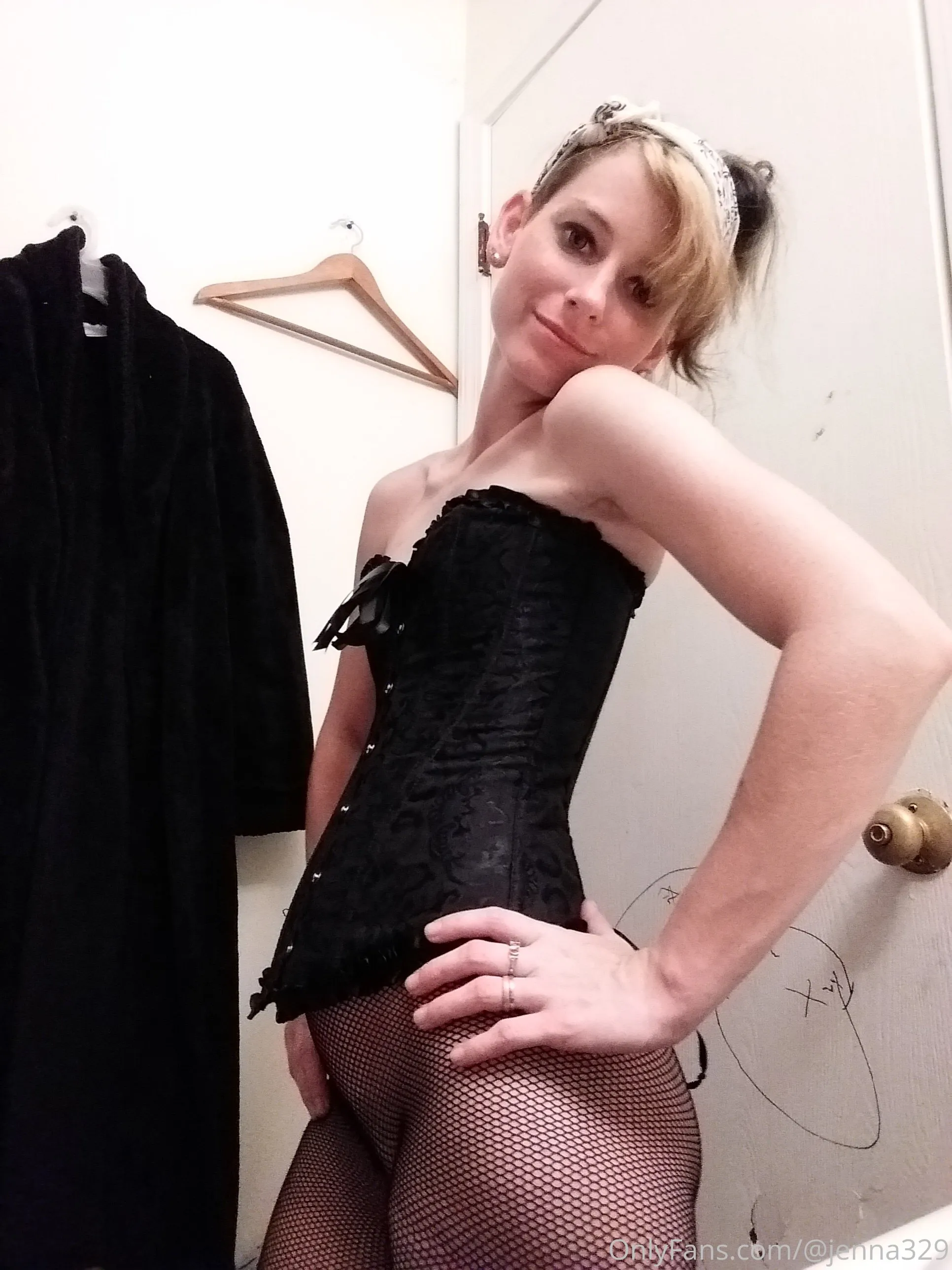 Milf Next Door @jennac329 onlyfans porn