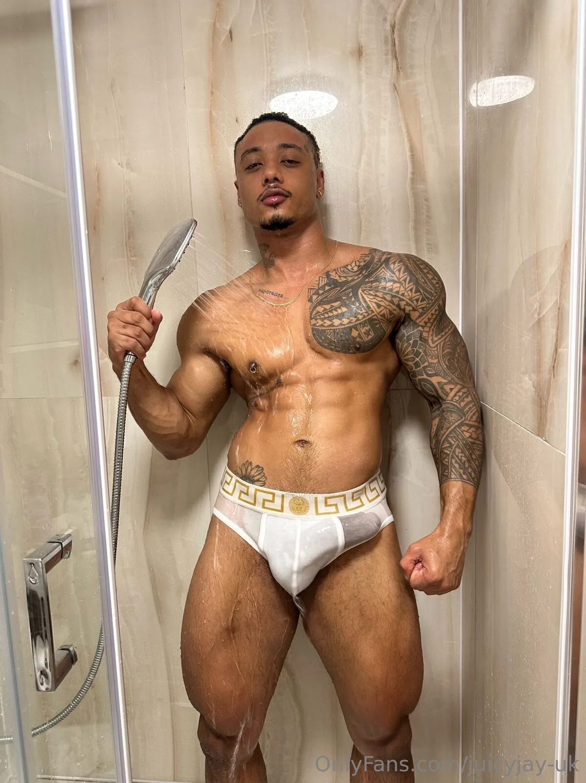 Juicy Jay 💦 @juicyjay-uk age