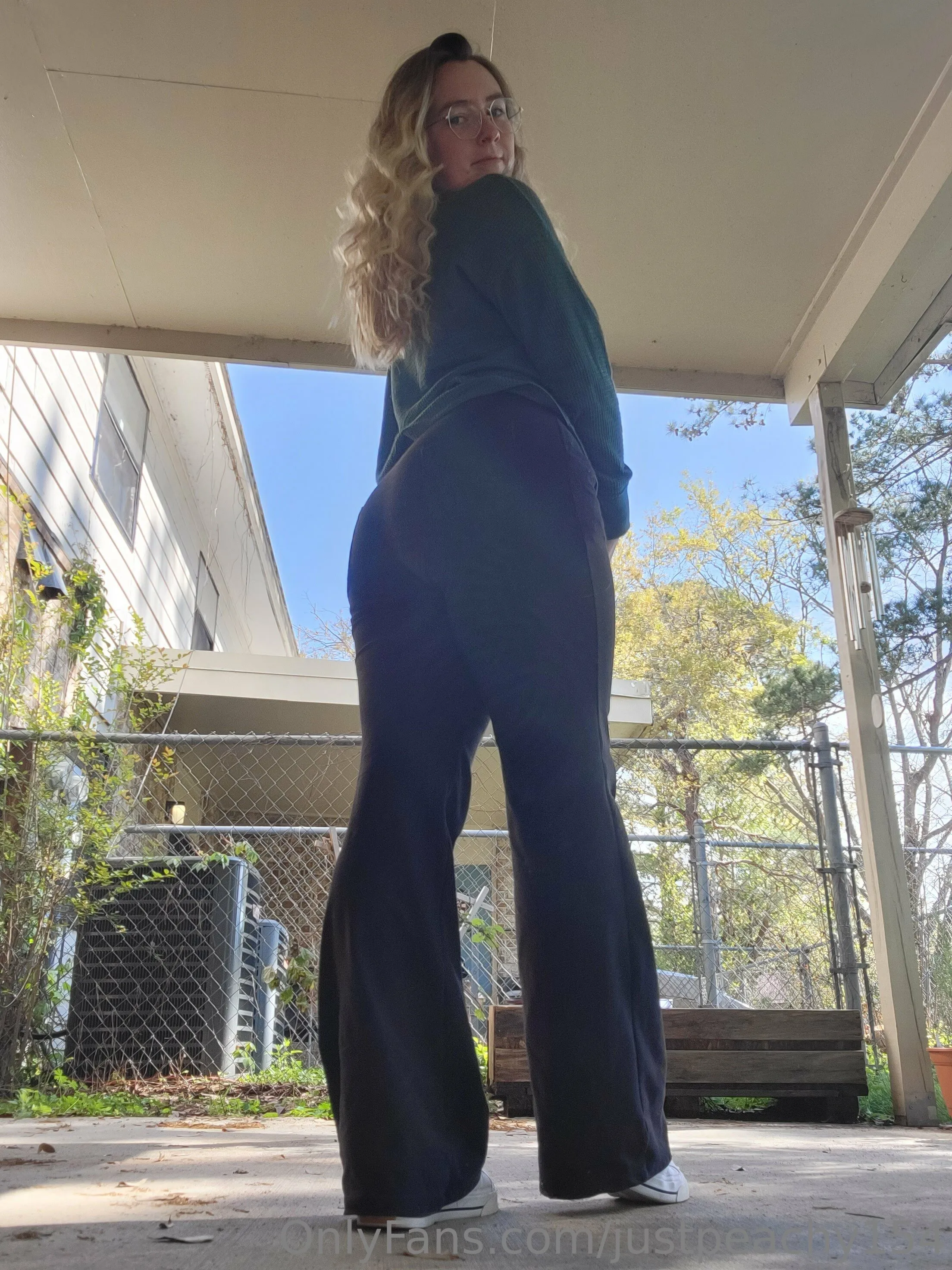 JustPeachy154 onlyfans nude