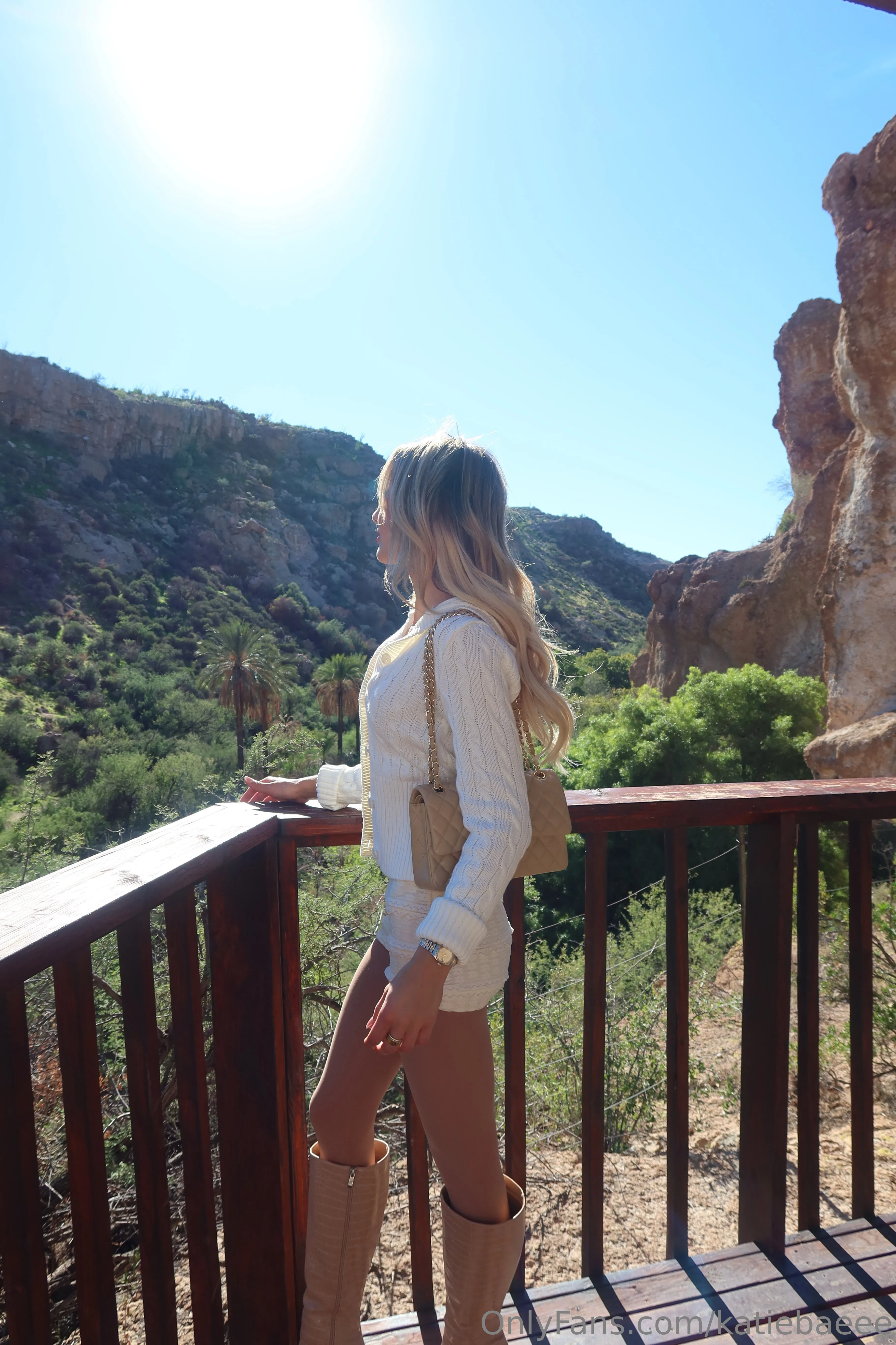 Katie @katiebaeee leaked