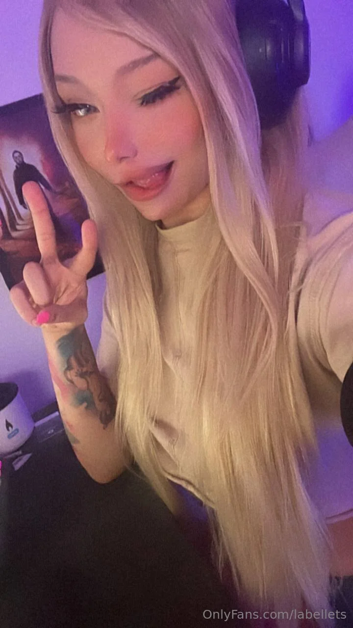 🍦💕SEXTING TIME!!💞La belle💋TS babygir🍭💄 @labellets levis jeans