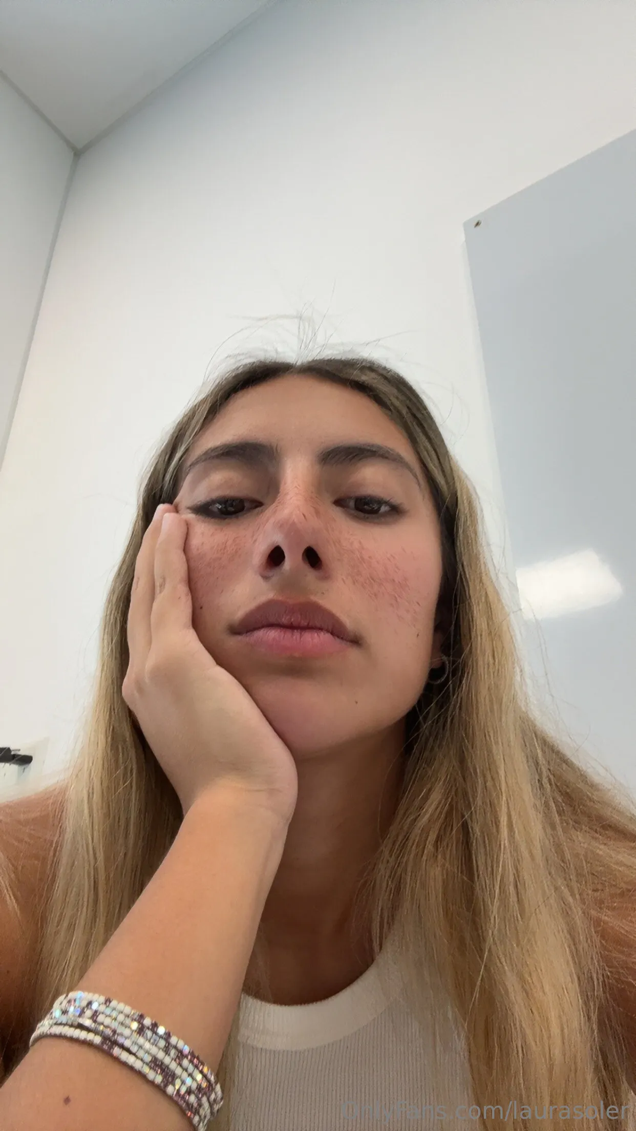 Laura @laurasoler leak