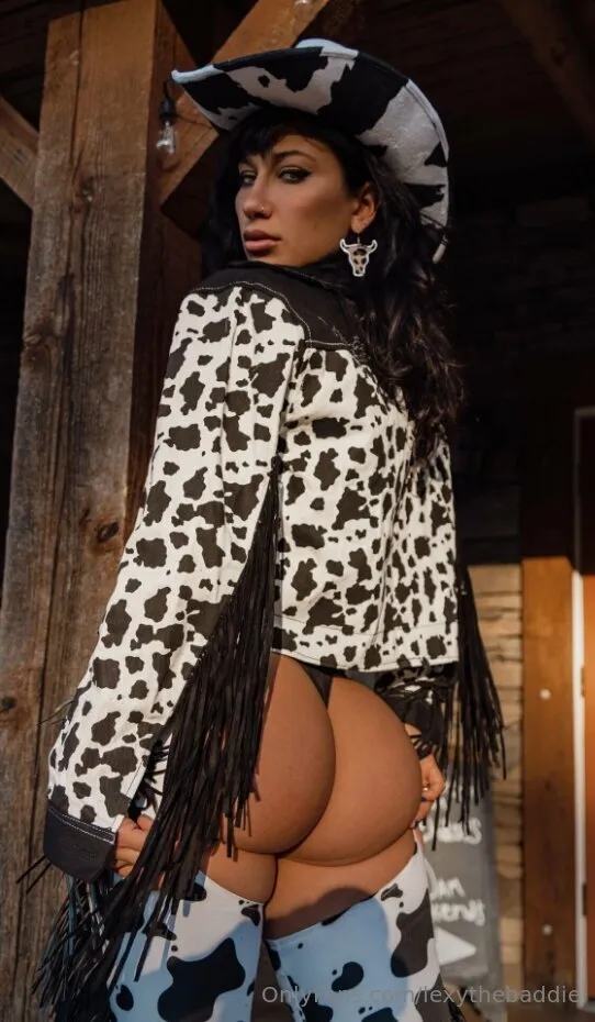 Baddie Lex 🏆 @lexythebaddie nurse