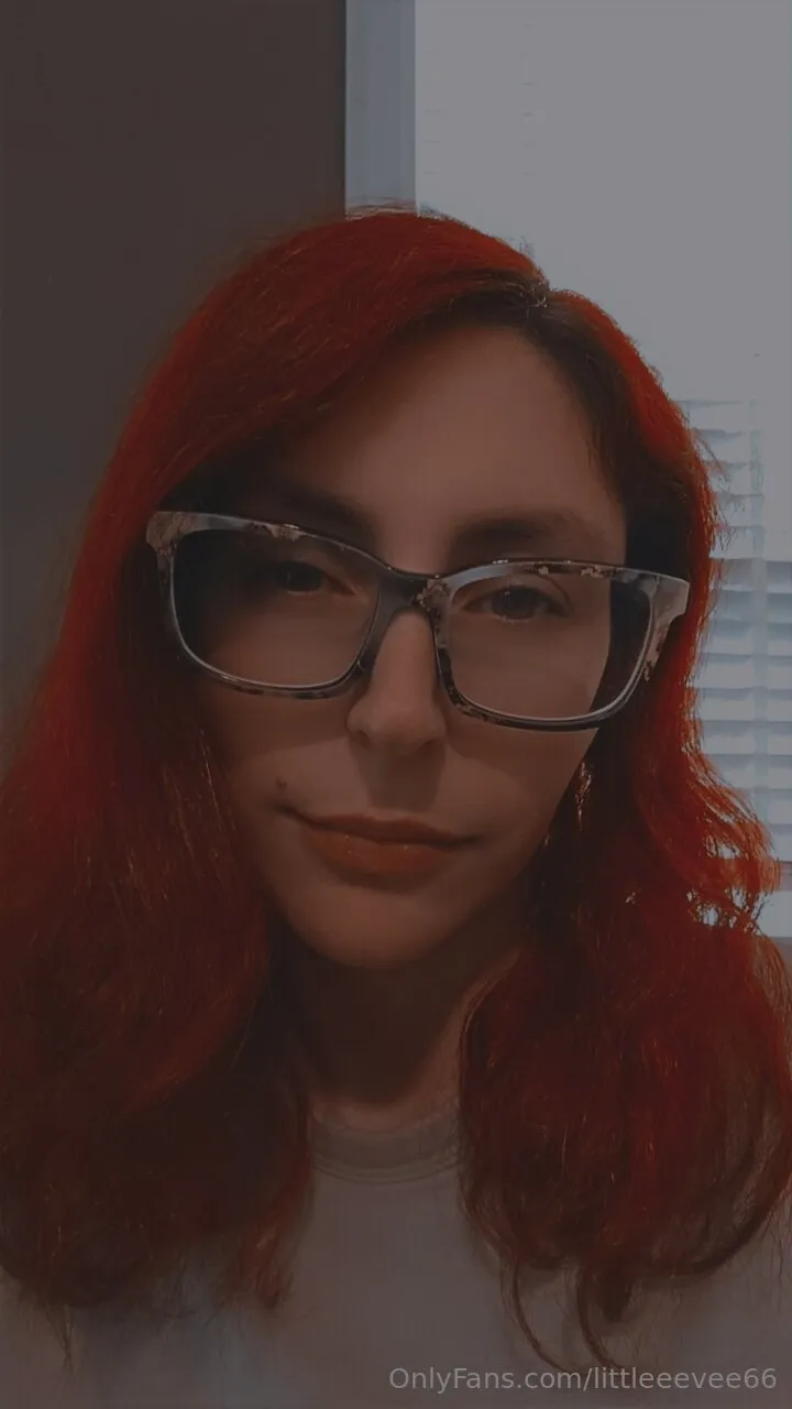 Eevee @littleeevee66 leaked onlyfans