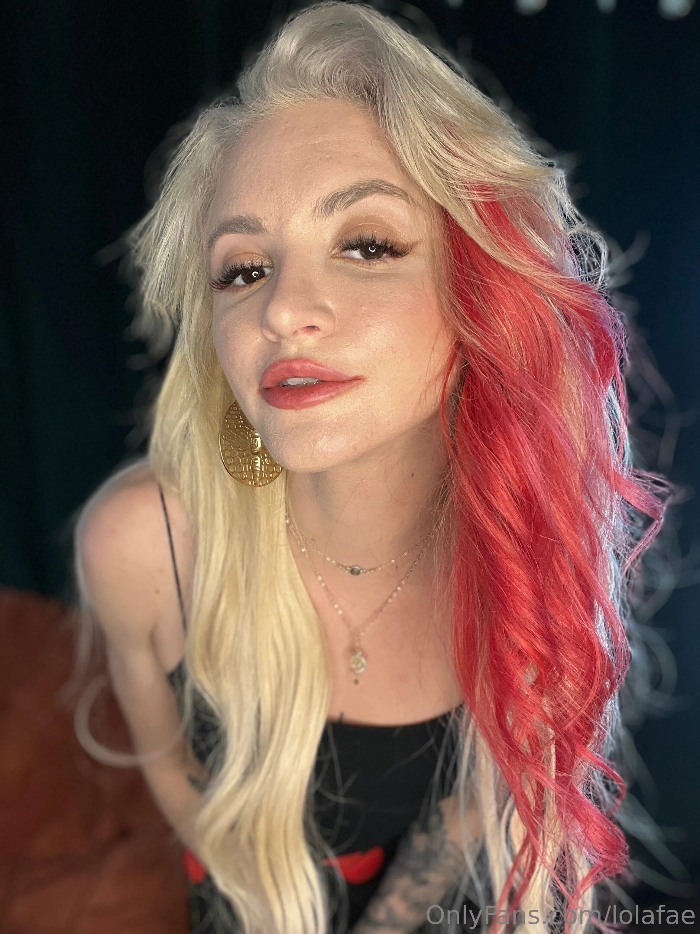 Lola Fae @lolafae police officer