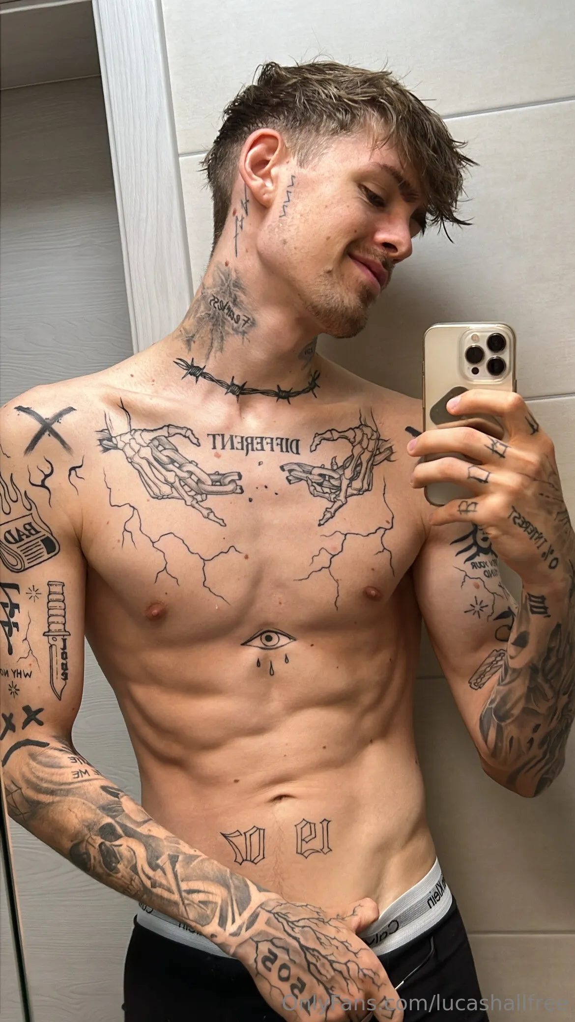 Lucas Hall [FREE] feet