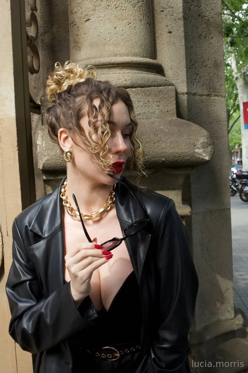 𝗟𝘂𝗰𝗶𝗮 𝗠𝗼𝗿𝗿𝗶𝘀 @lucia.morris pron