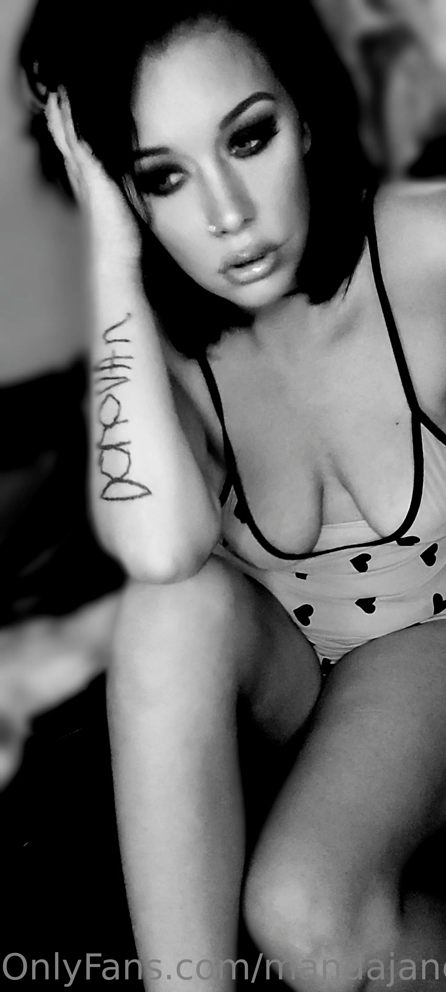 Mandajane47 nude pictures