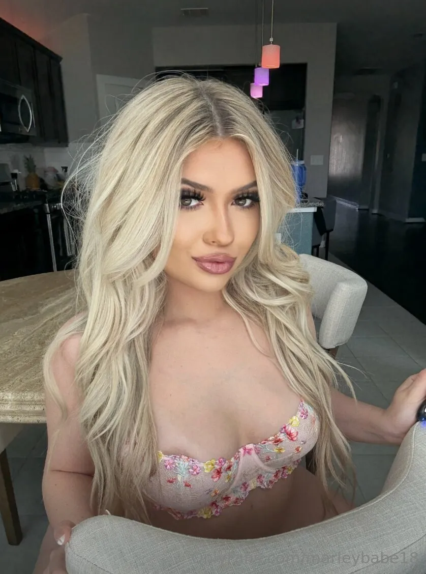 Creamy blonde 😉😉 gif