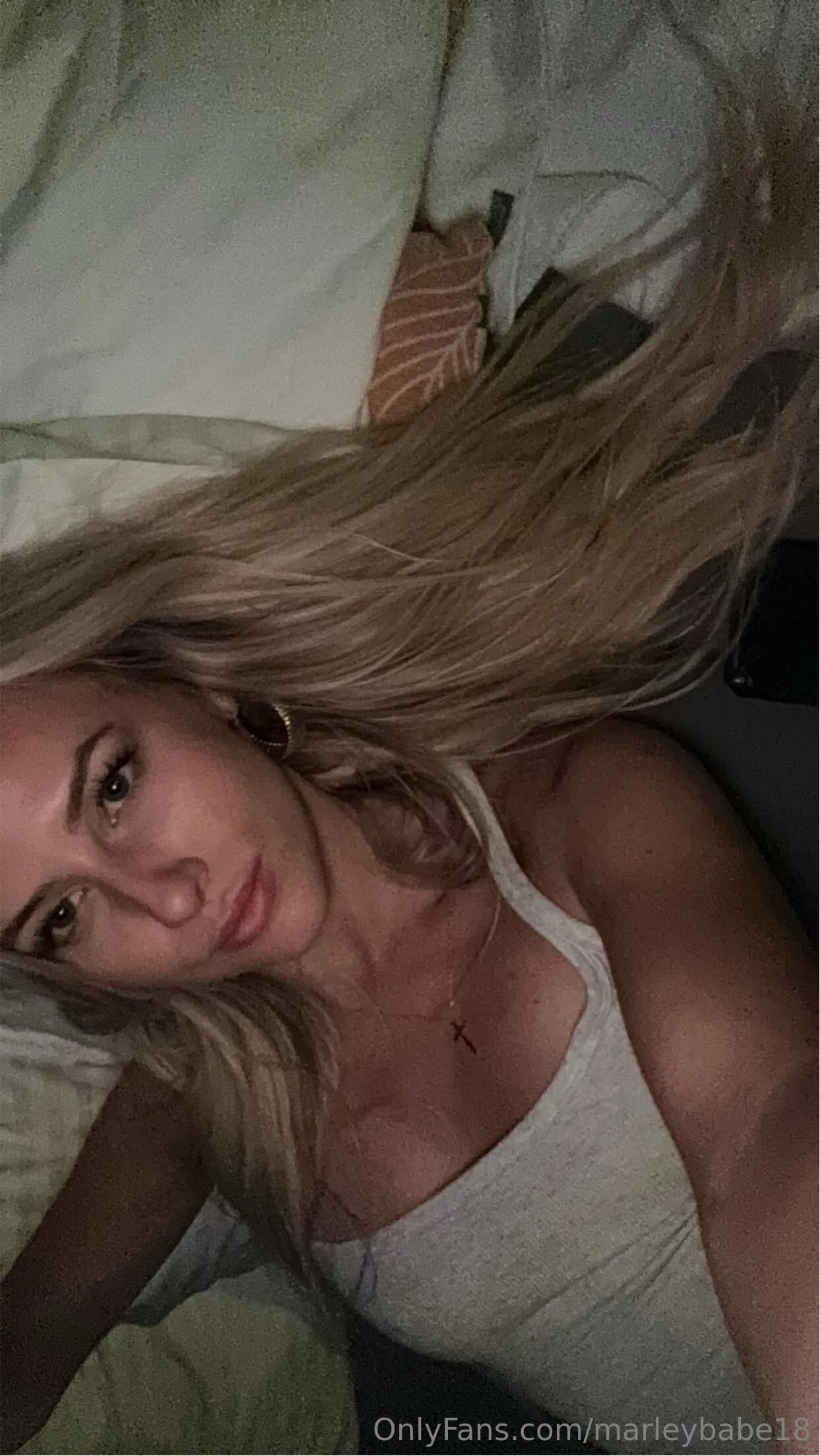 Someone say something filthy… or I’m gonna do it first 😈📩