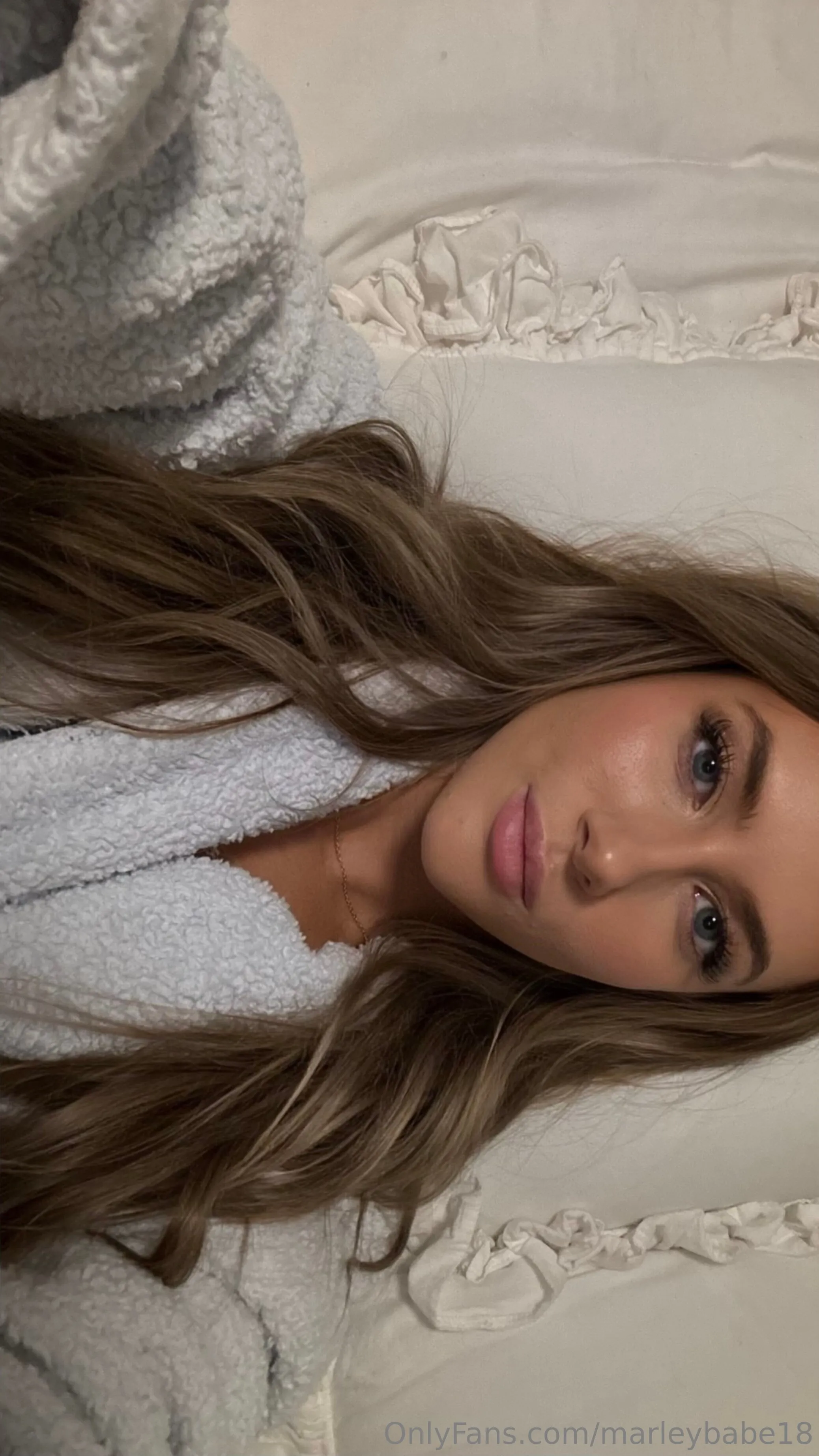 Creamy blonde 😉😉 insta